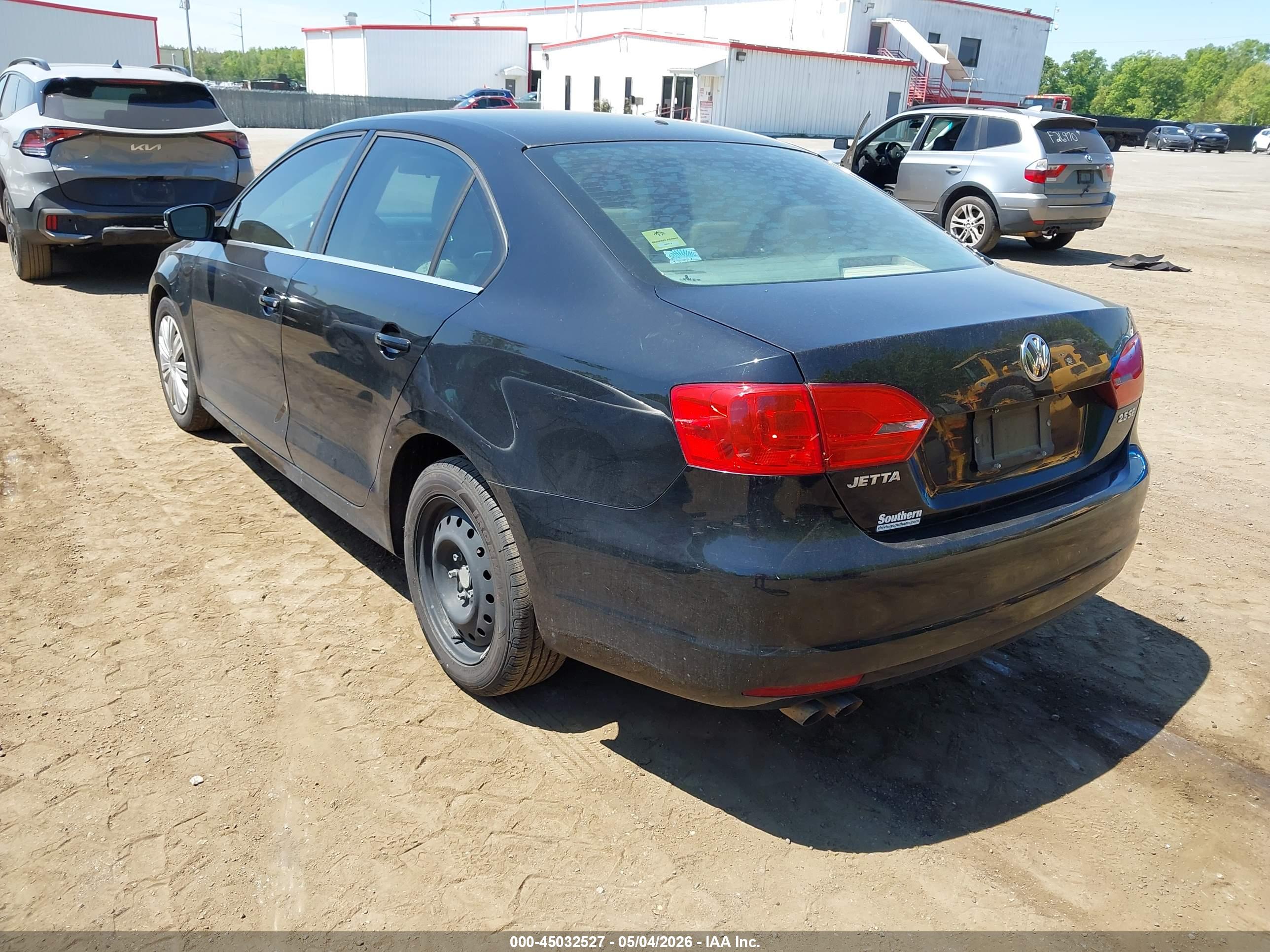 VOLKSWAGEN JETTA image 3