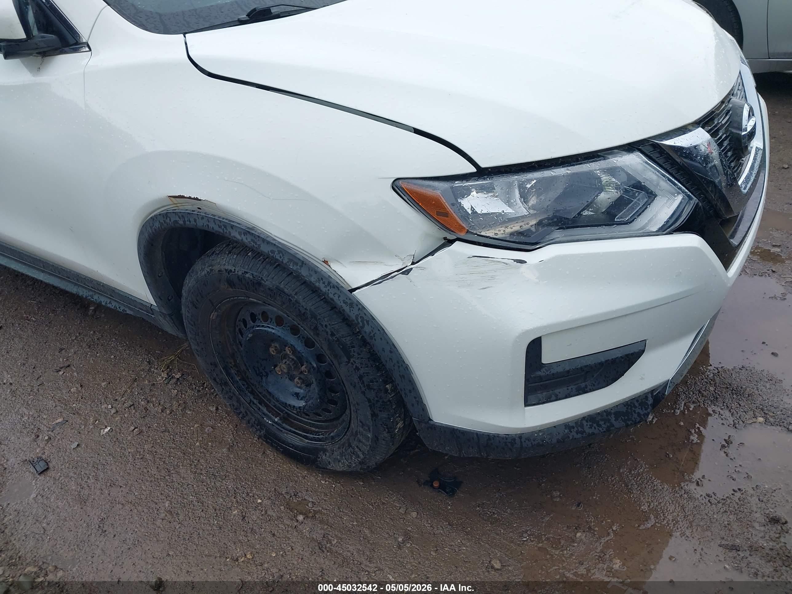 NISSAN ROGUE image 6