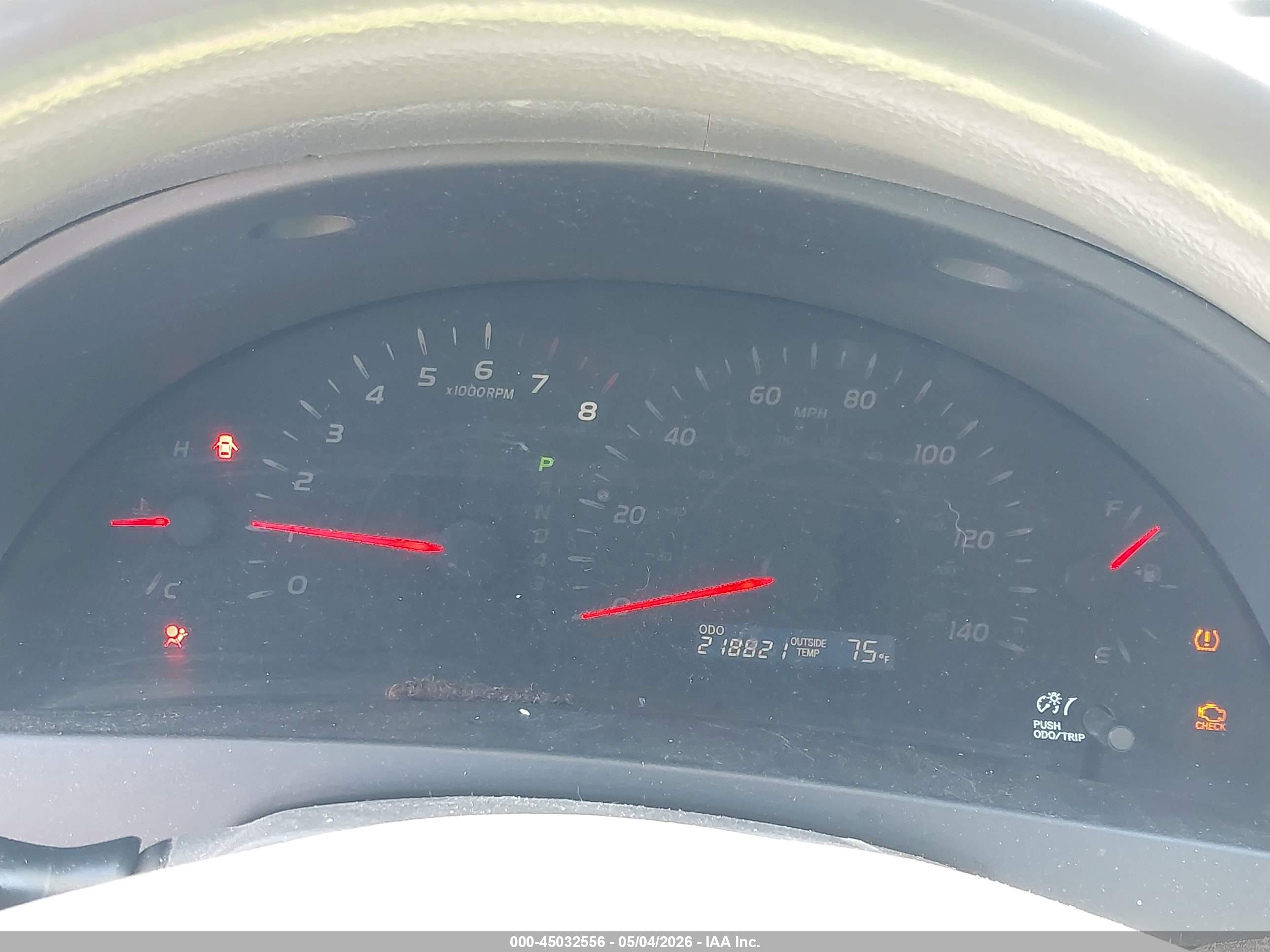 TOYOTA CAMRY image 7