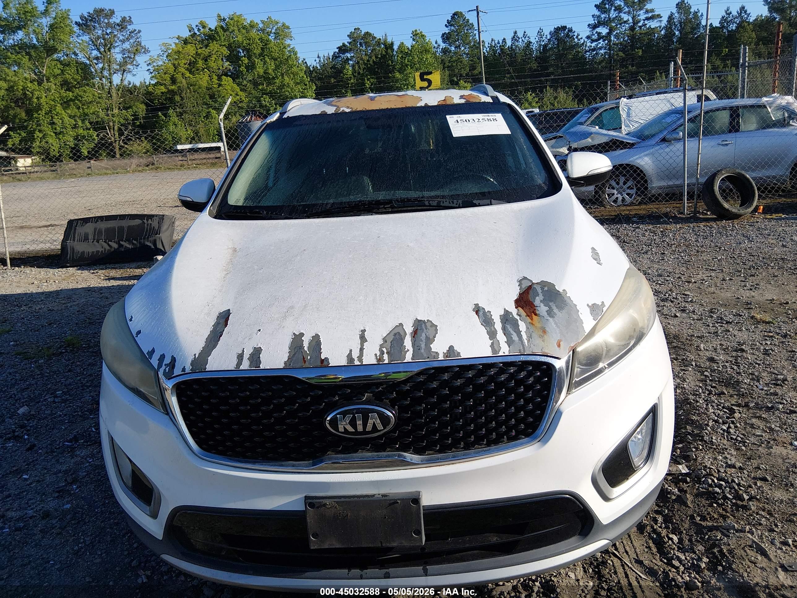 KIA SORENTO image 6