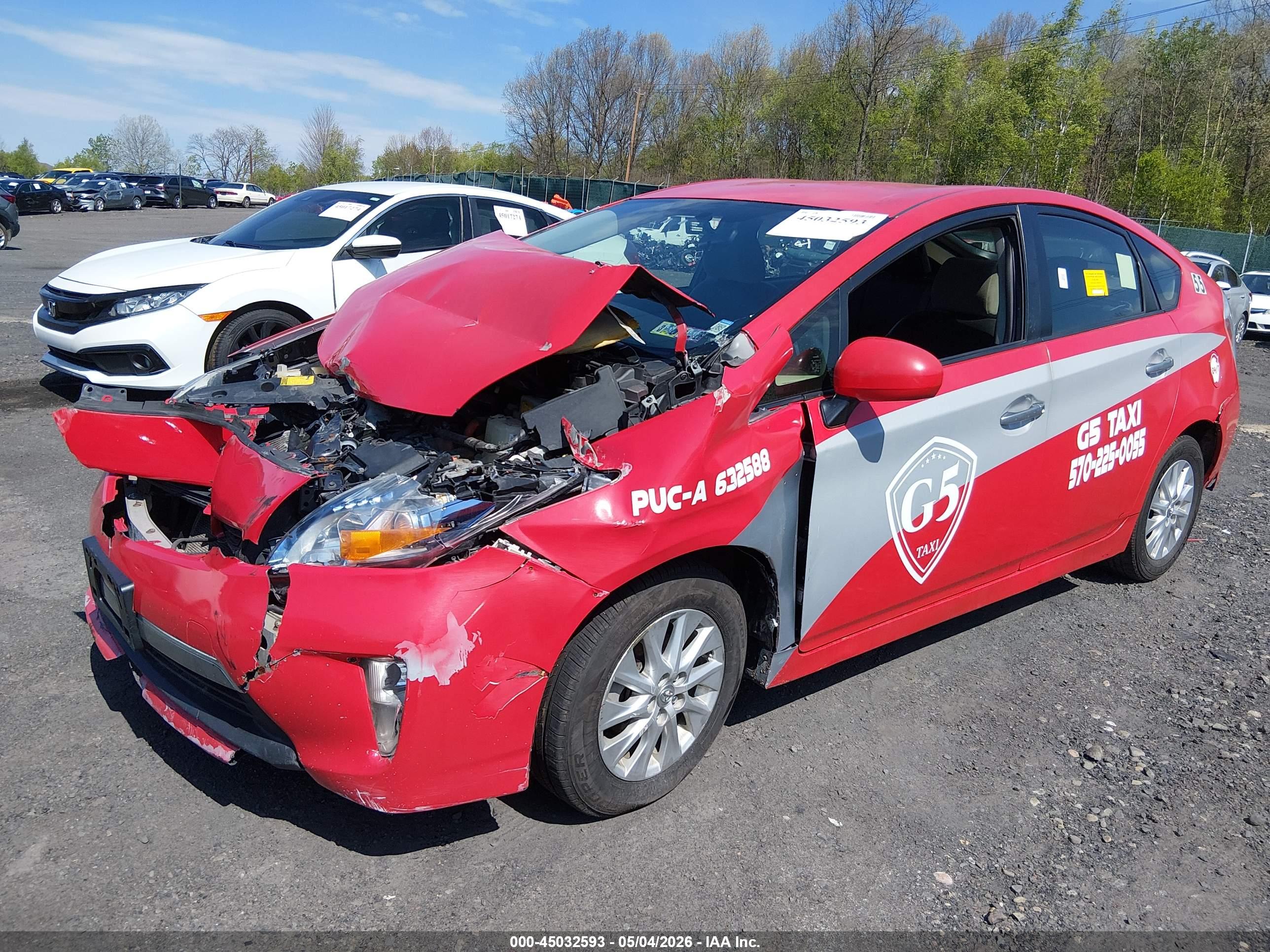 TOYOTA PRIUS image 2