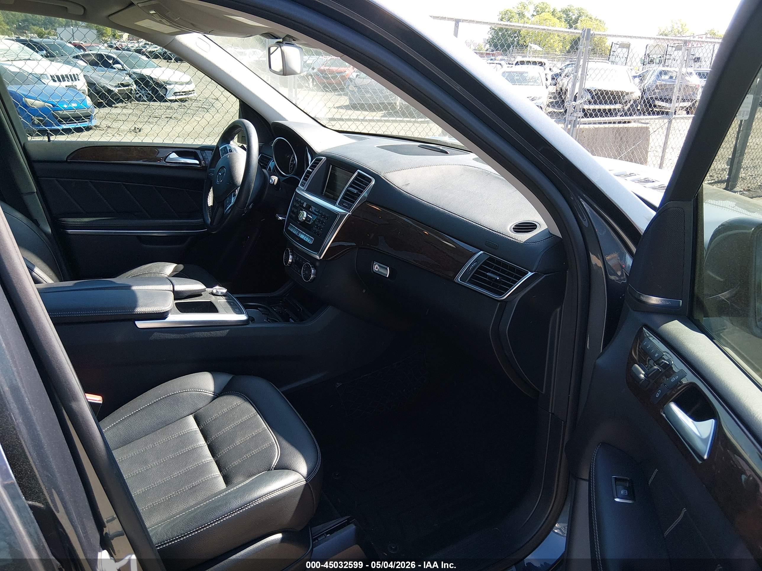 MERCEDES-BENZ GL image 5