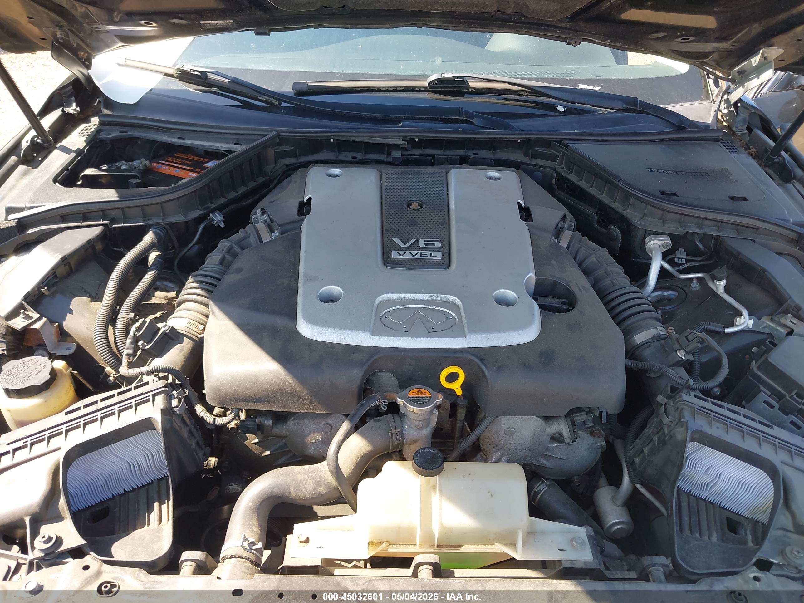 INFINITI Q50 image 10