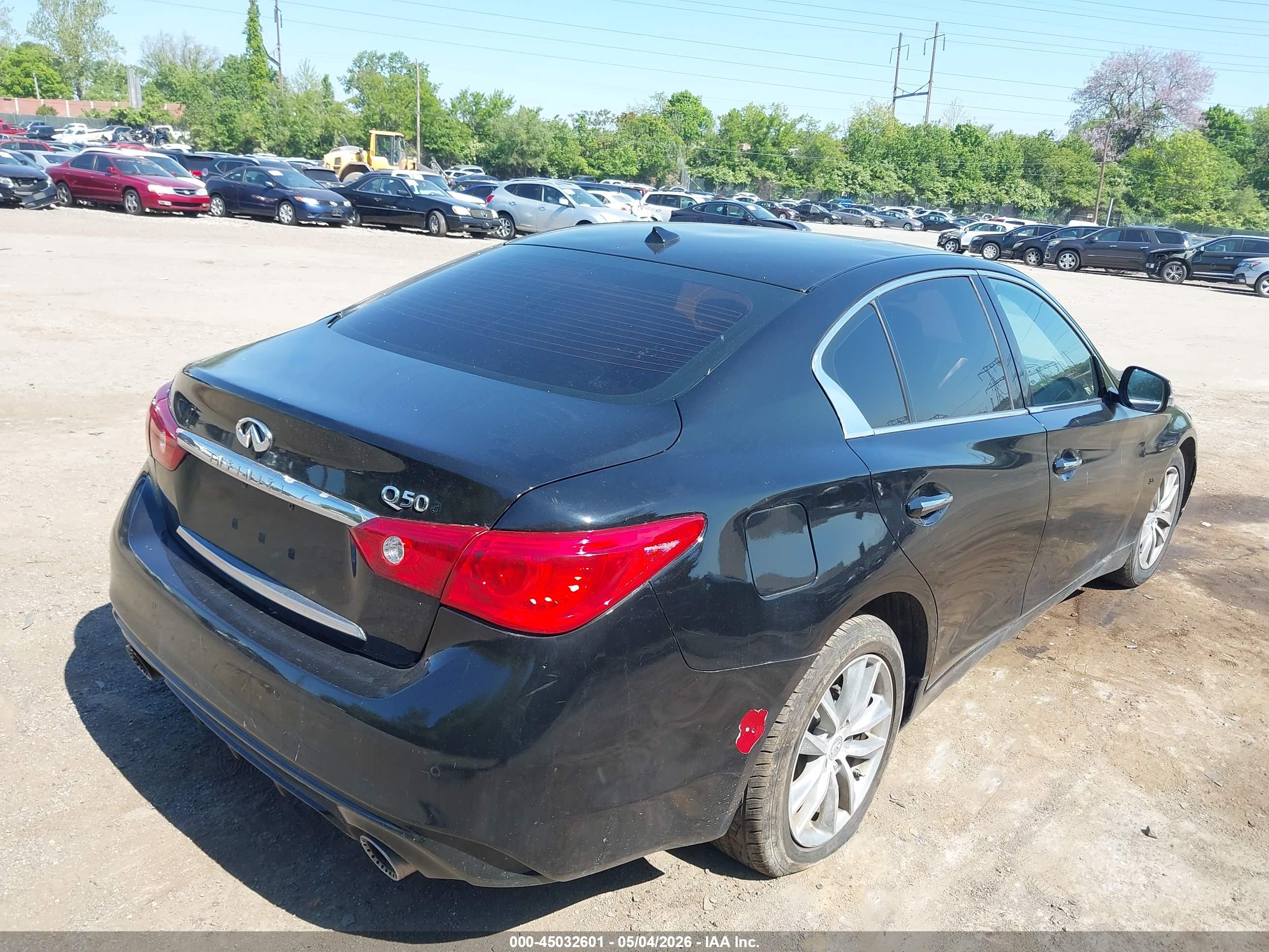 INFINITI Q50 image 4