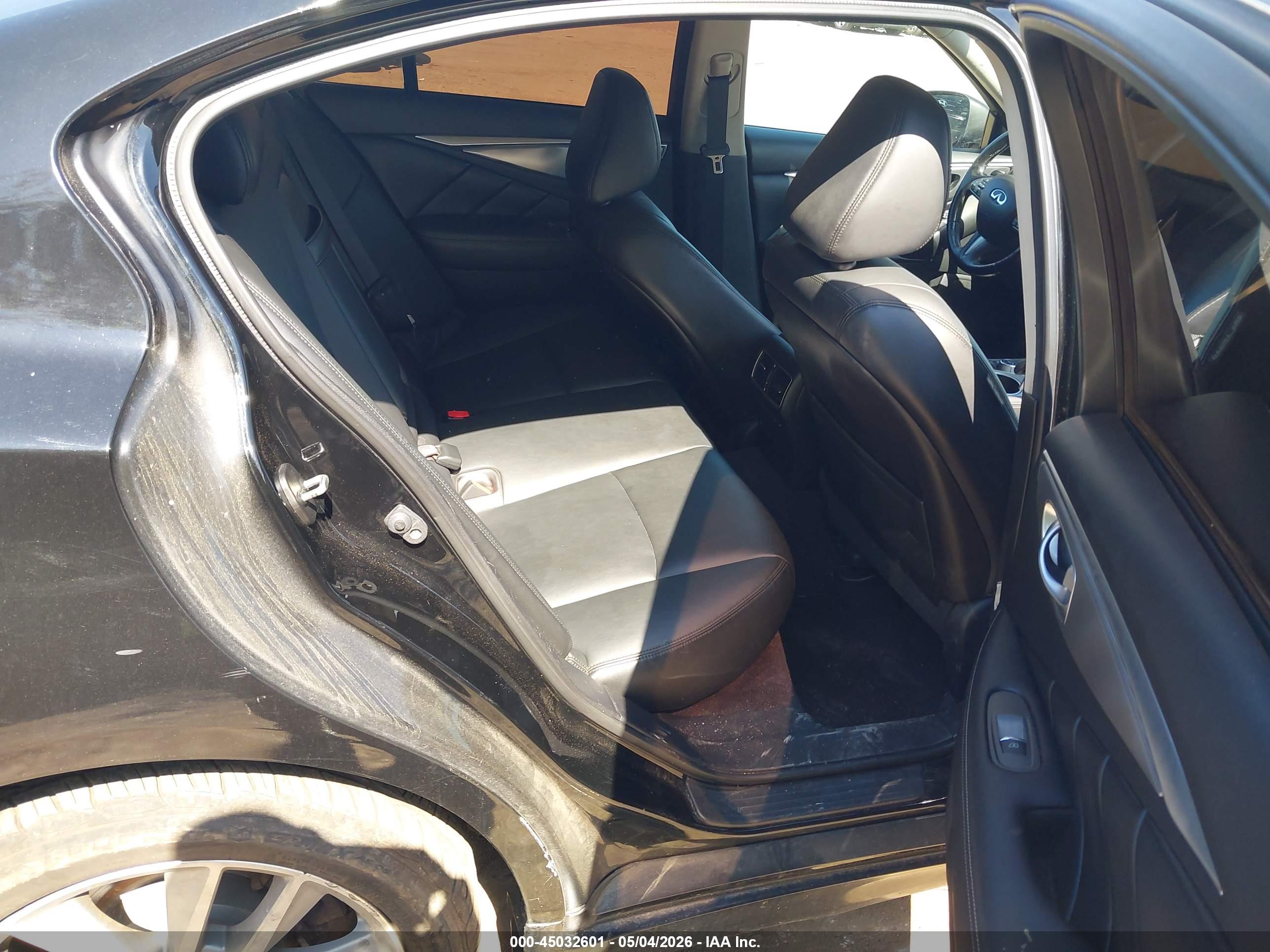 INFINITI Q50 image 8