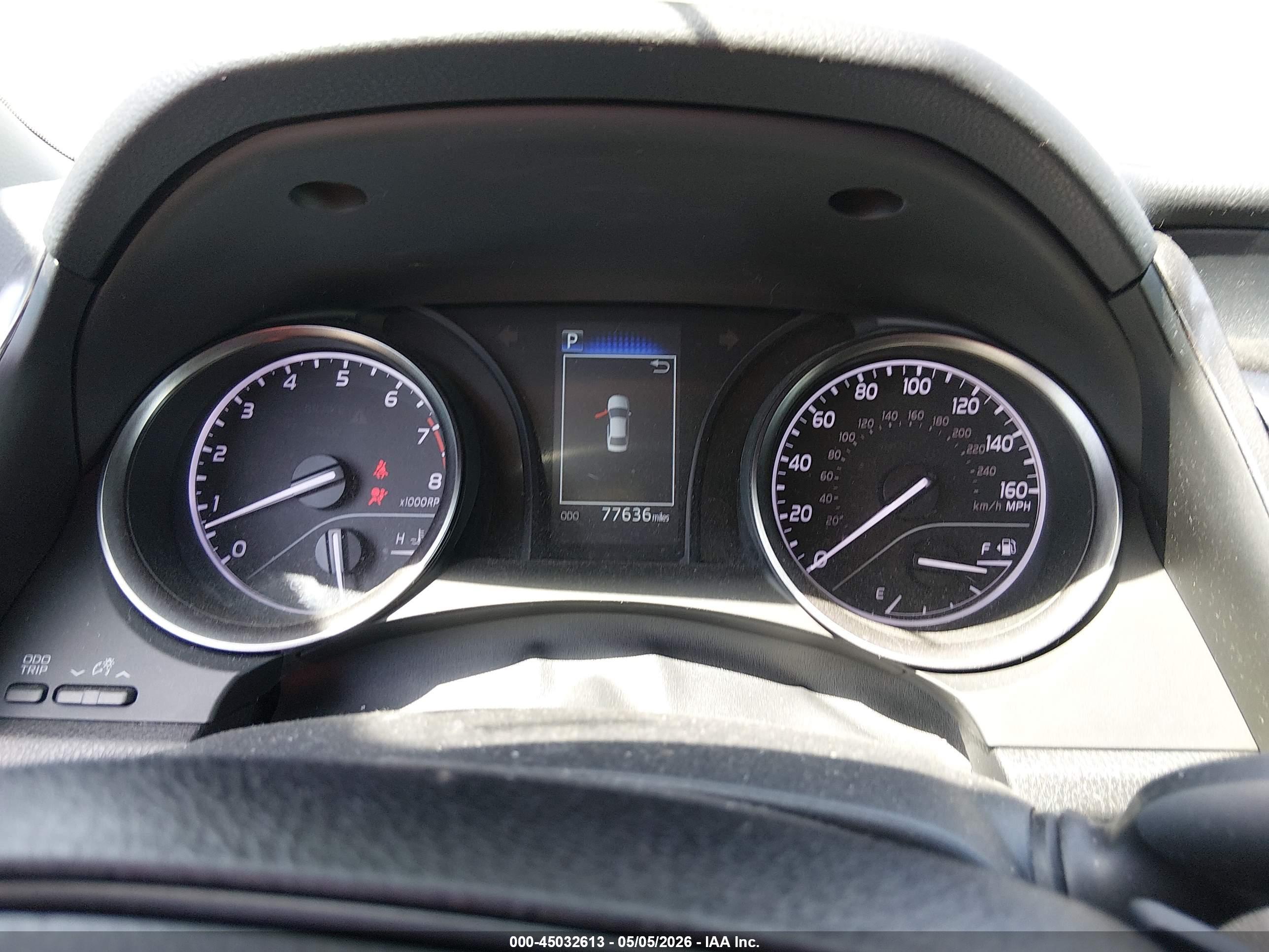 TOYOTA CAMRY image 7