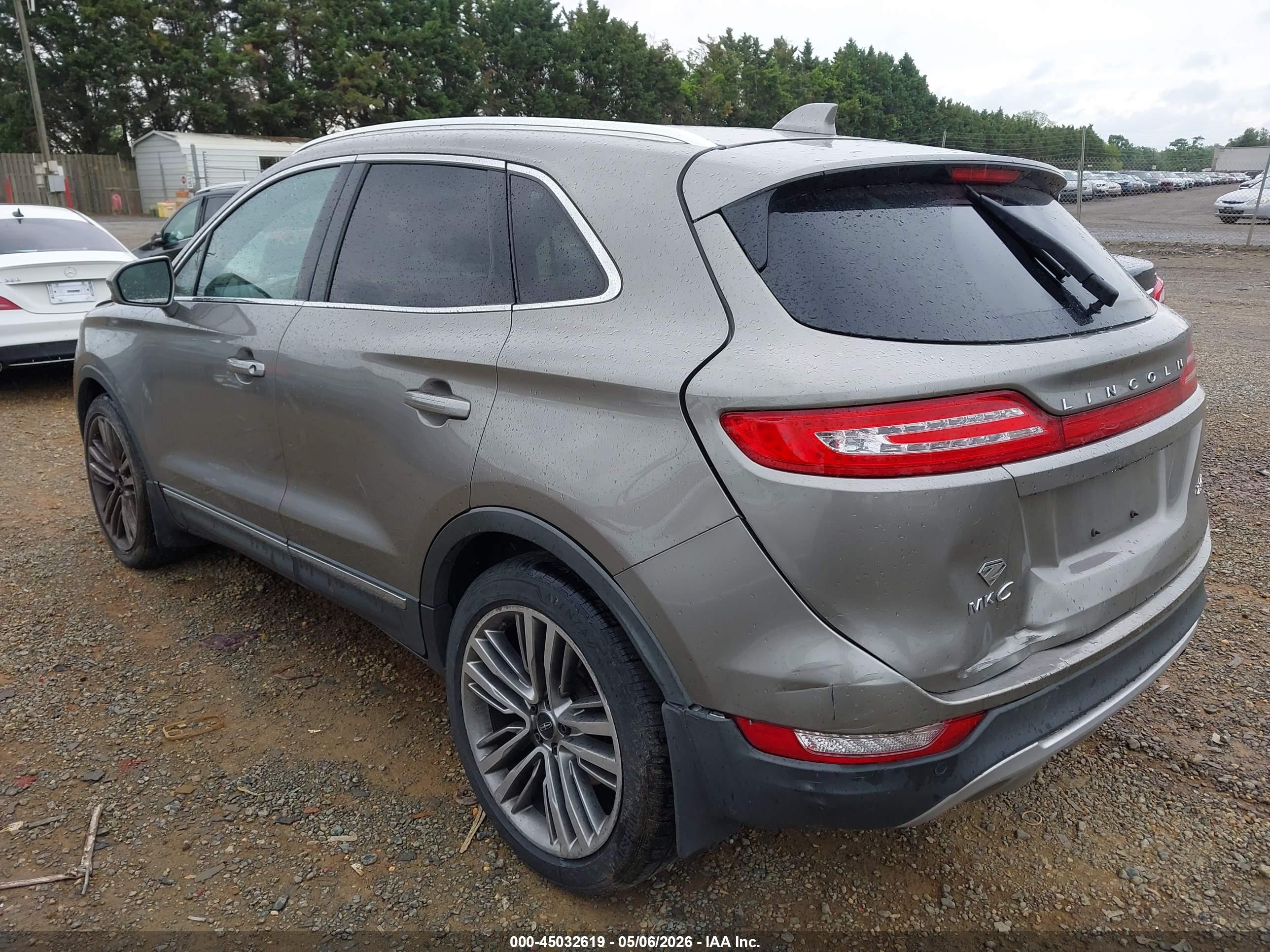 LINCOLN MKC image 3