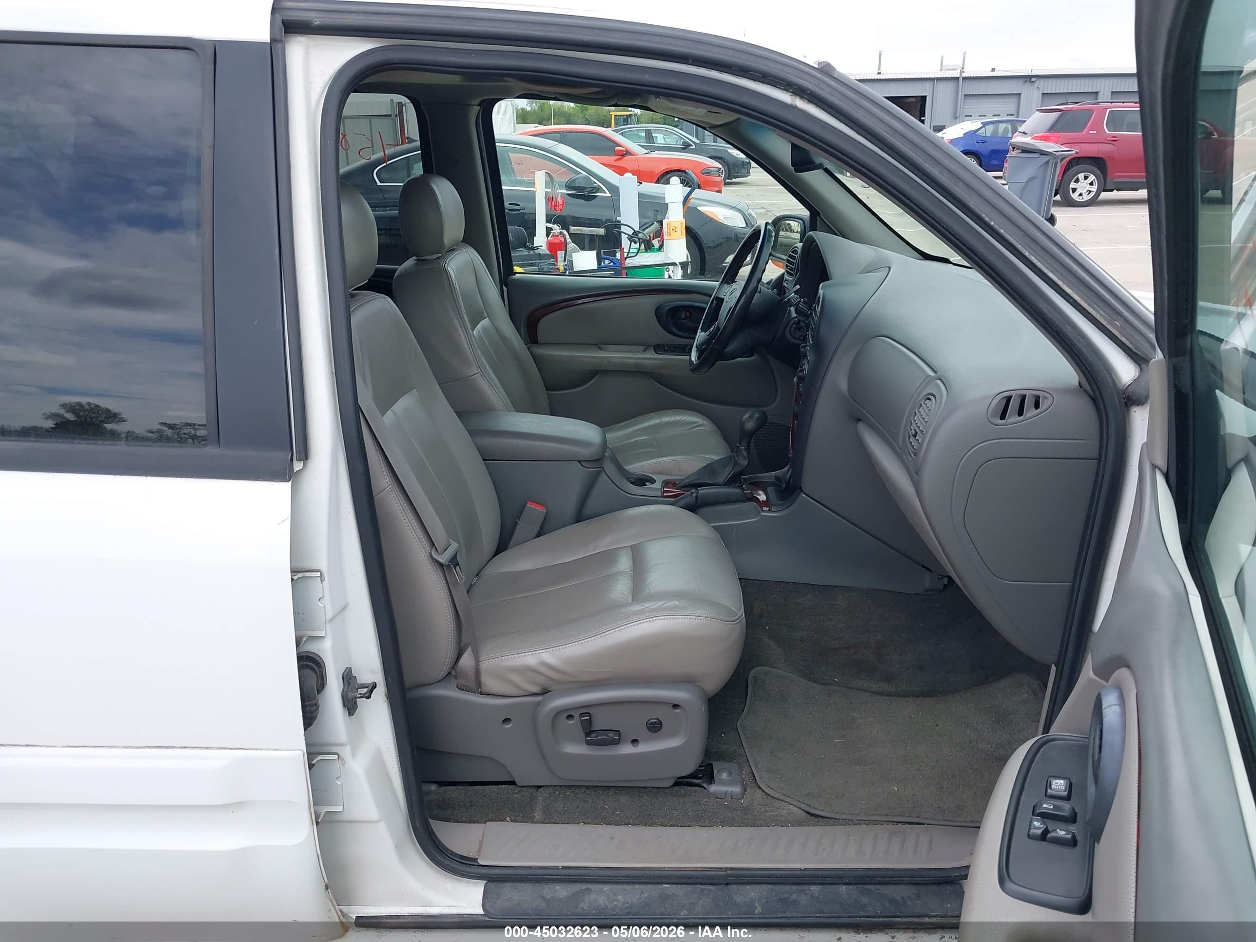 OLDSMOBILE BRAVADA image 5