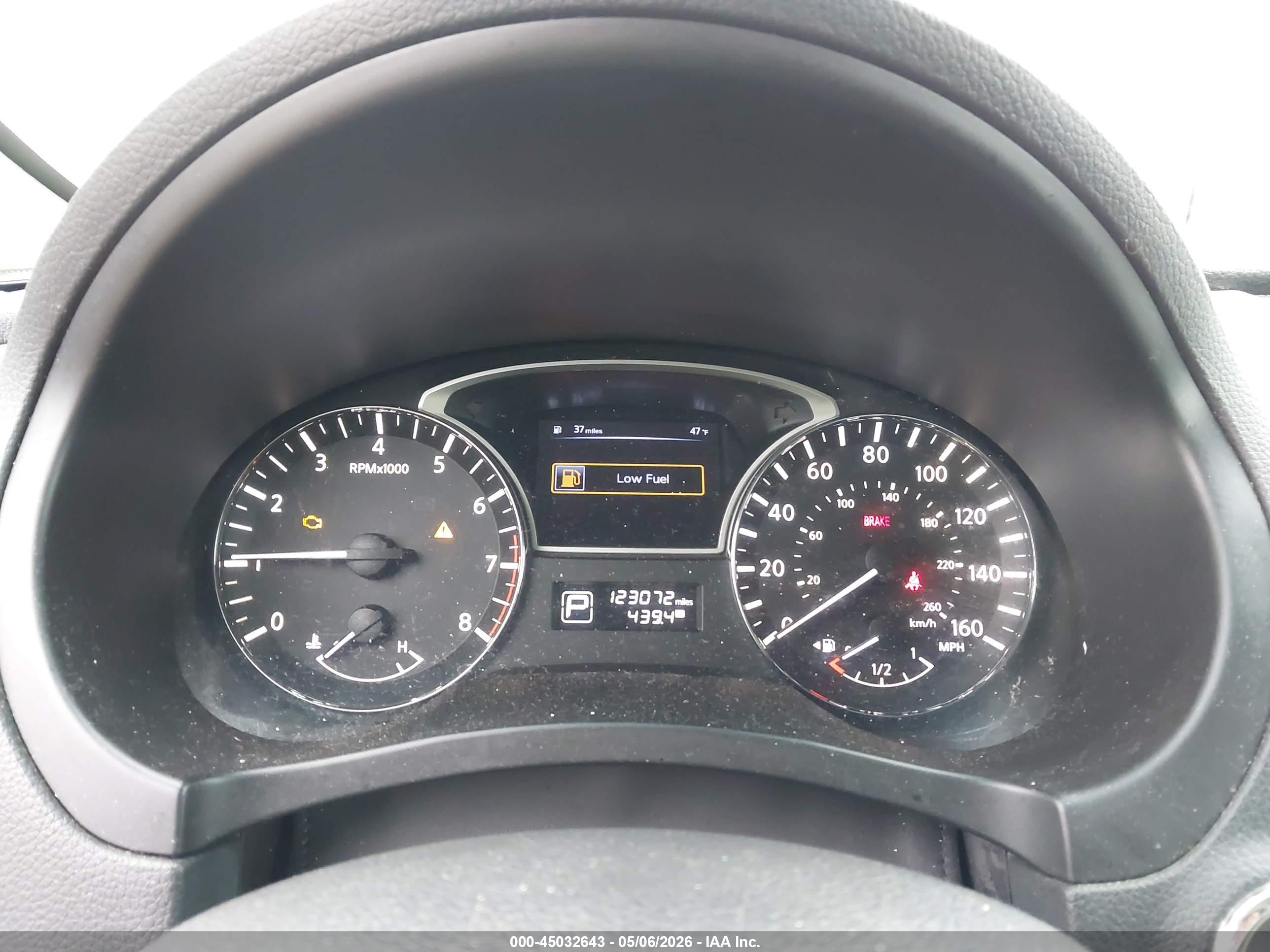 NISSAN ALTIMA image 7