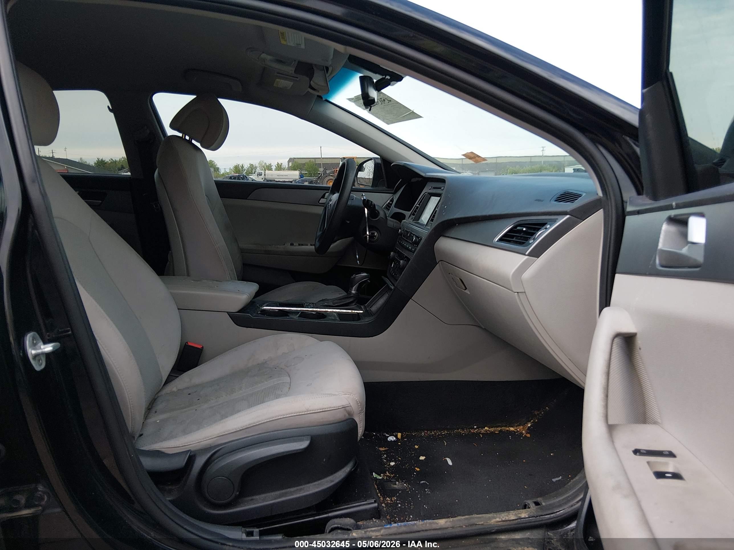 HYUNDAI SONATA image 5