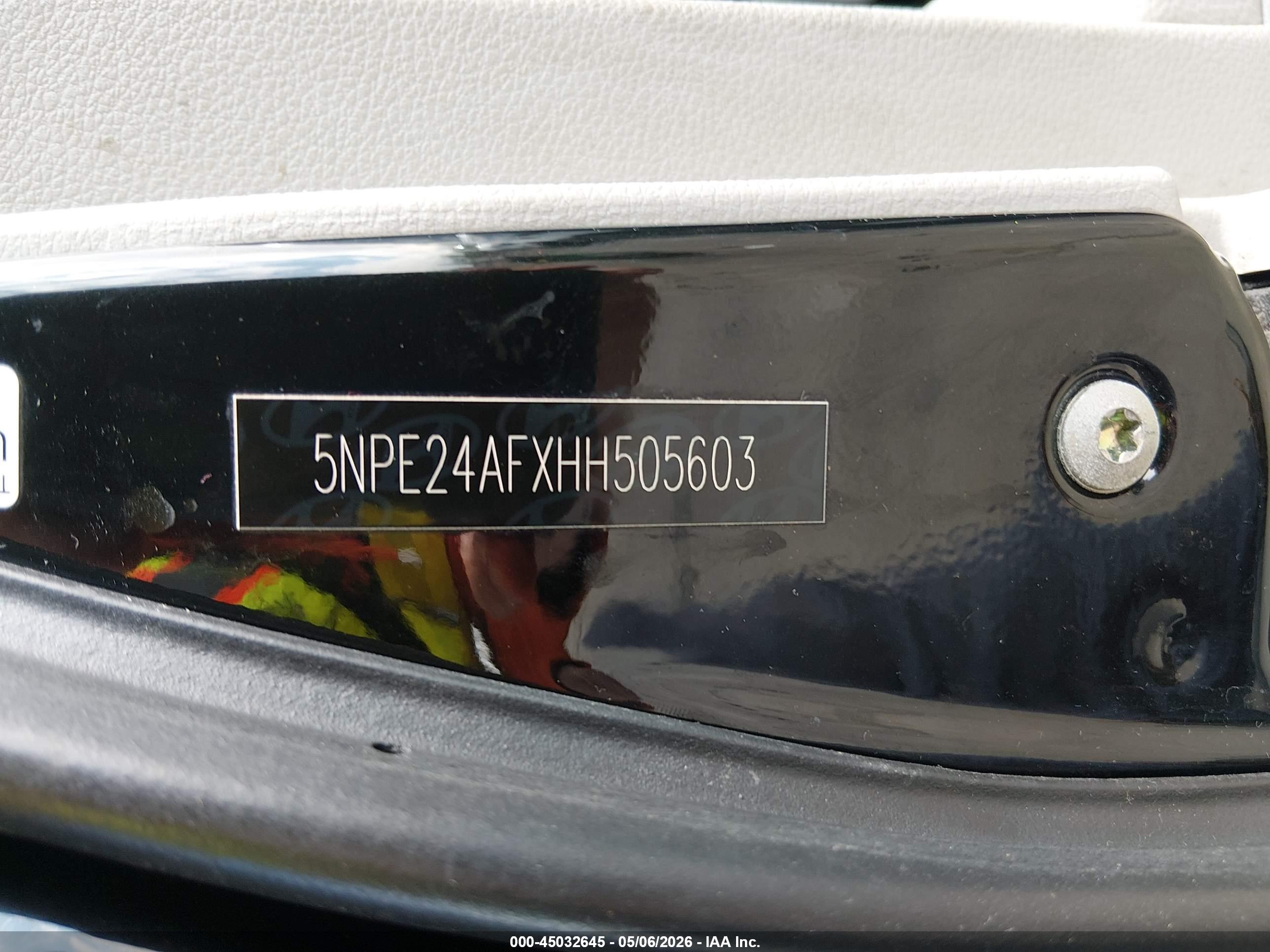 HYUNDAI SONATA image 9