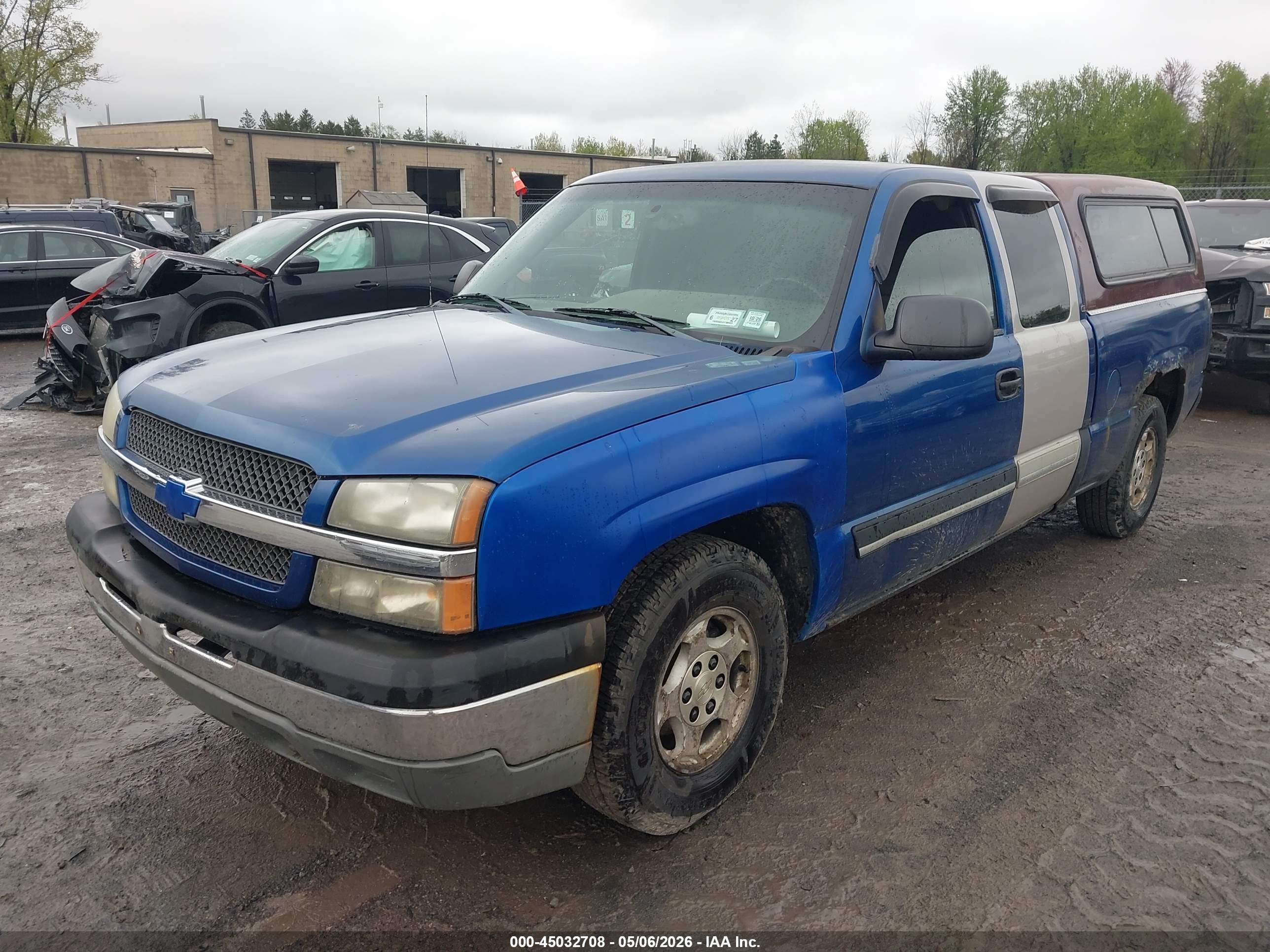 CHEVROLET SILVERADO image 2