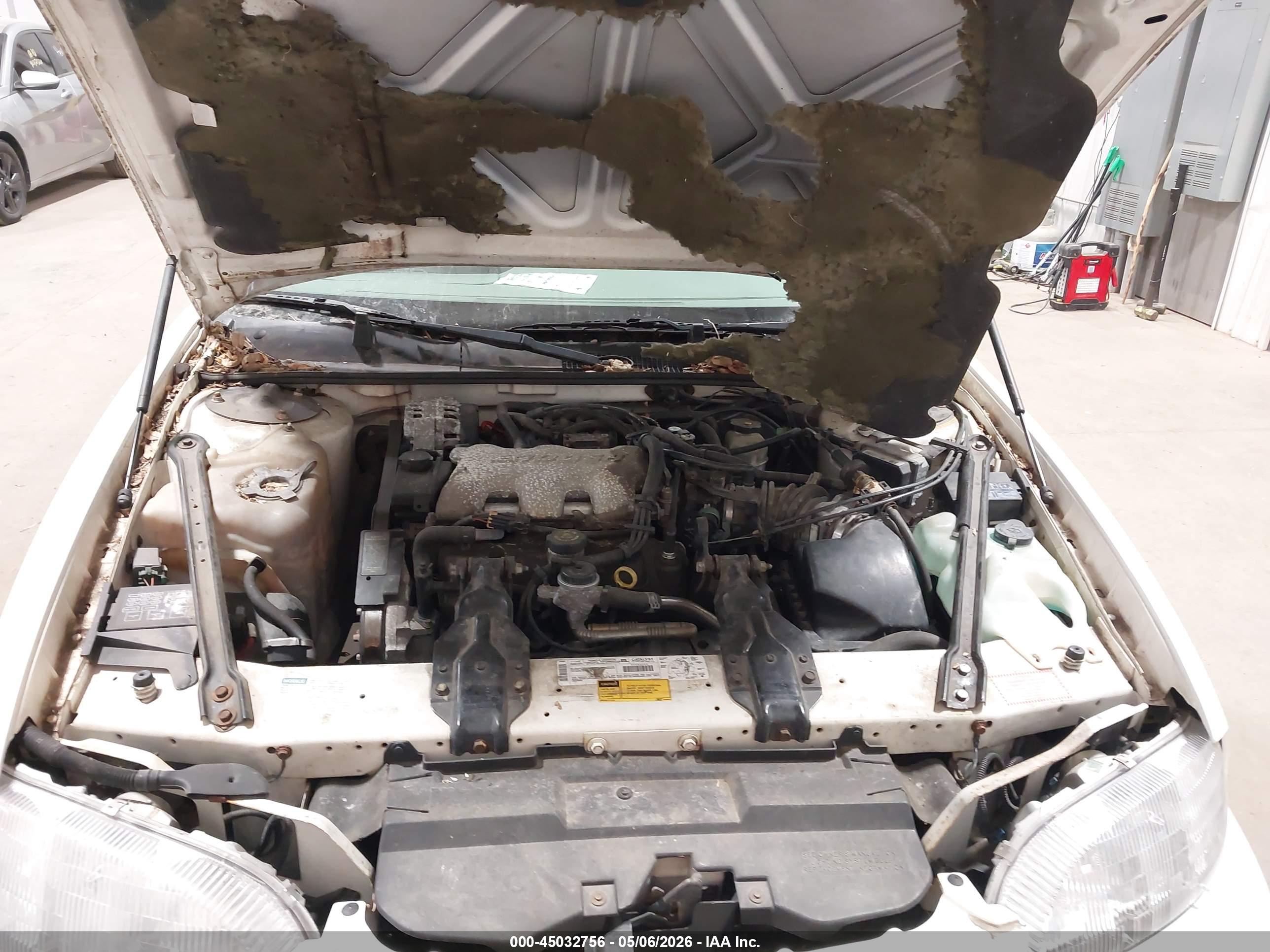 CHEVROLET LUMINA image 10