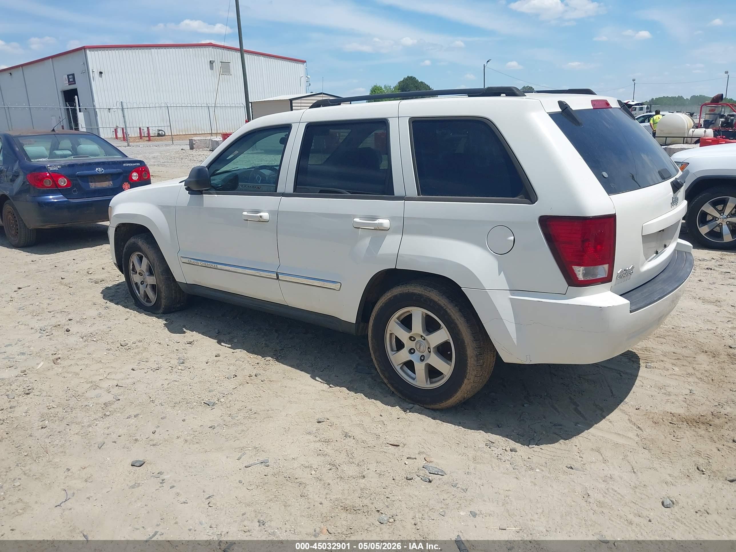 JEEP GRAND image 3
