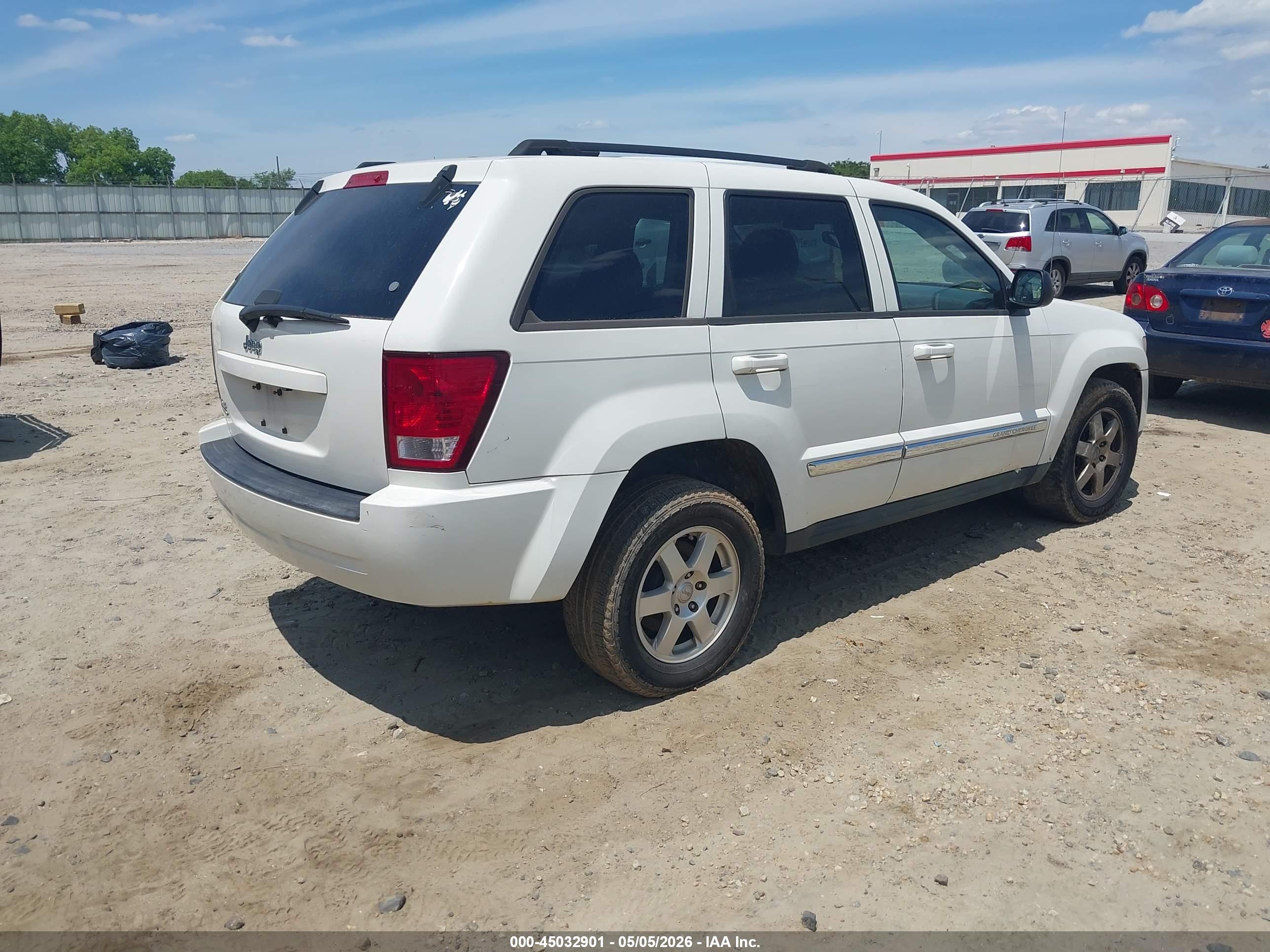 JEEP GRAND image 4