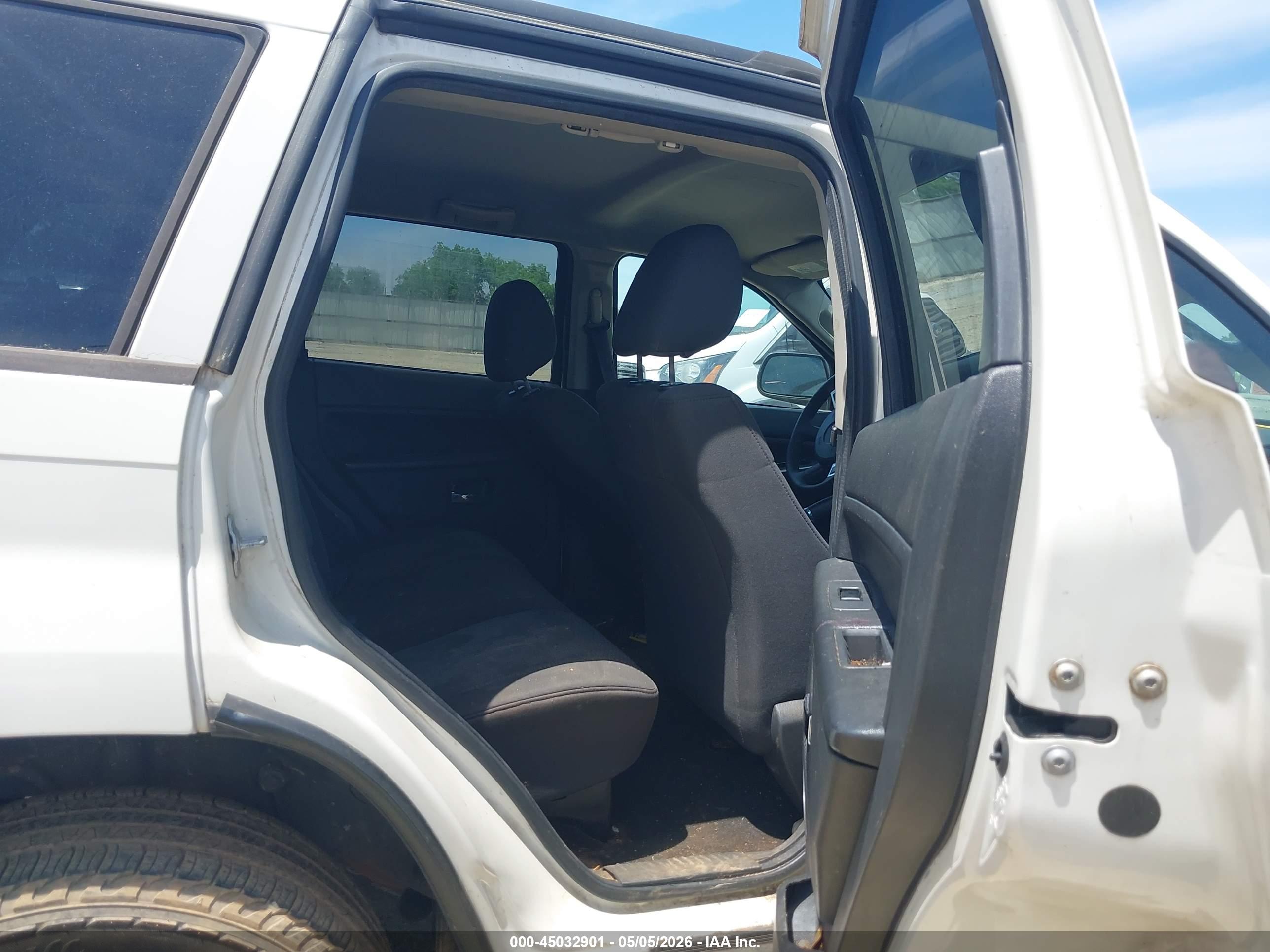 JEEP GRAND image 8