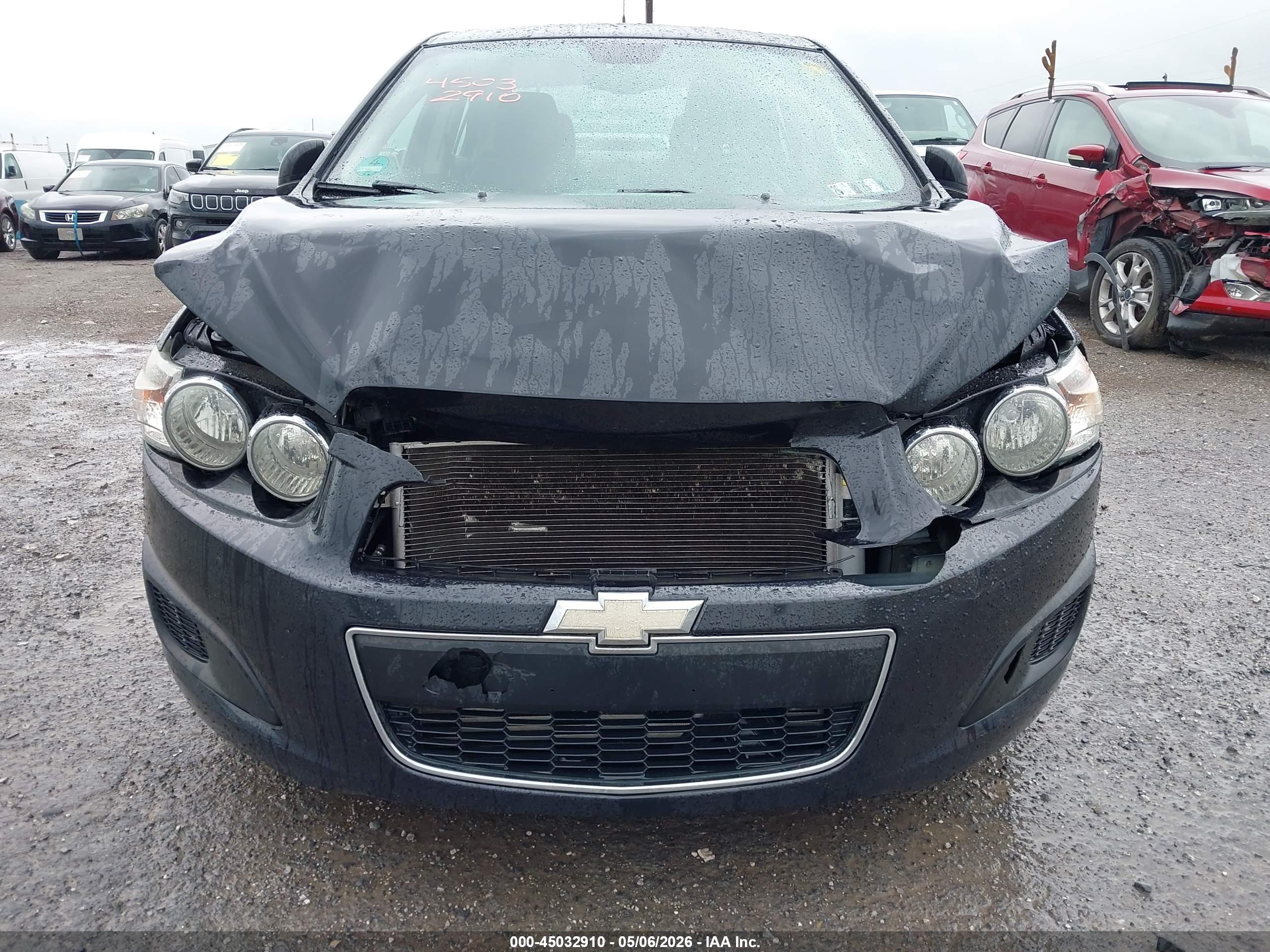 CHEVROLET SONIC image 6