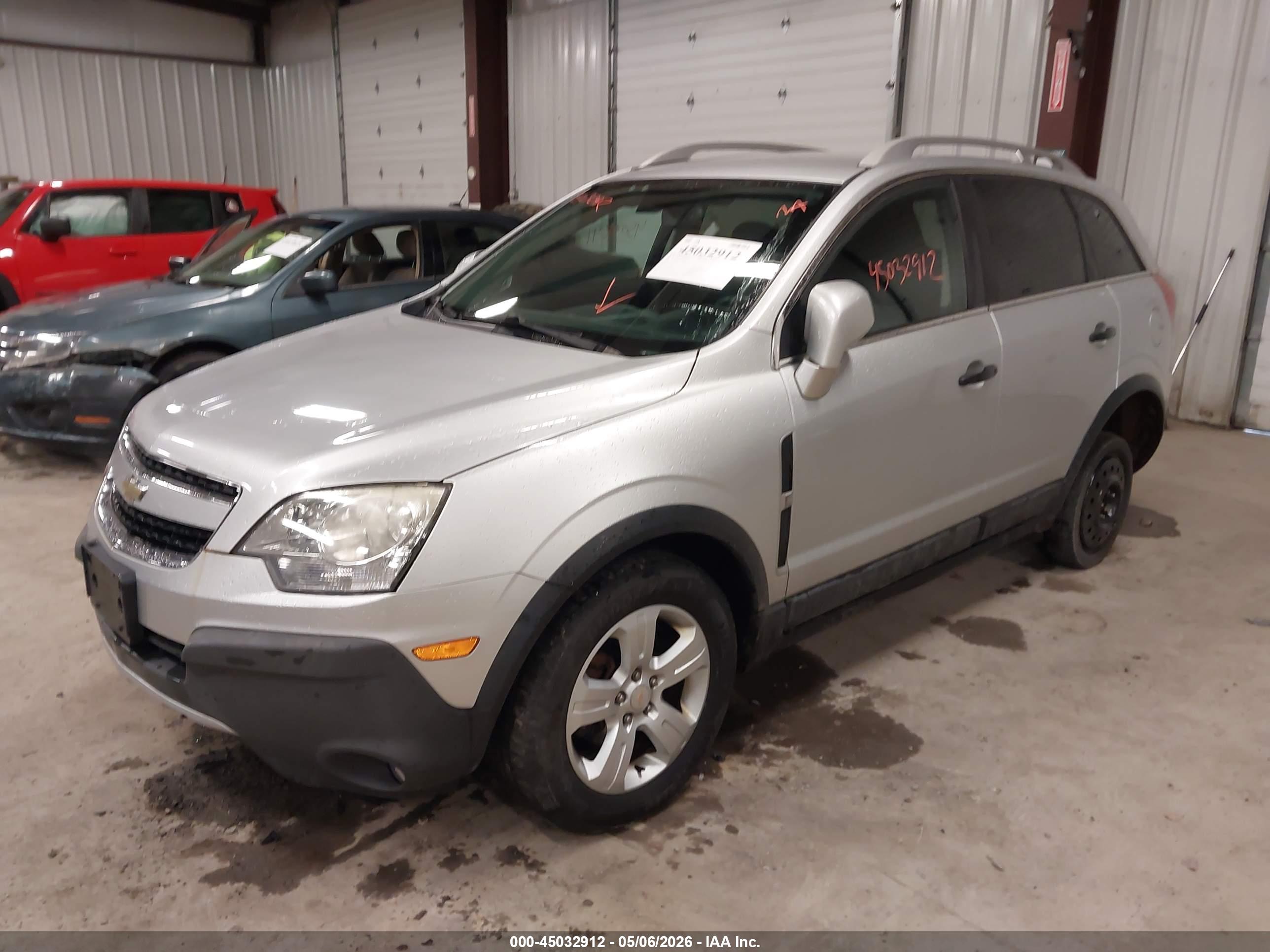 CHEVROLET CAPTIVA image 2