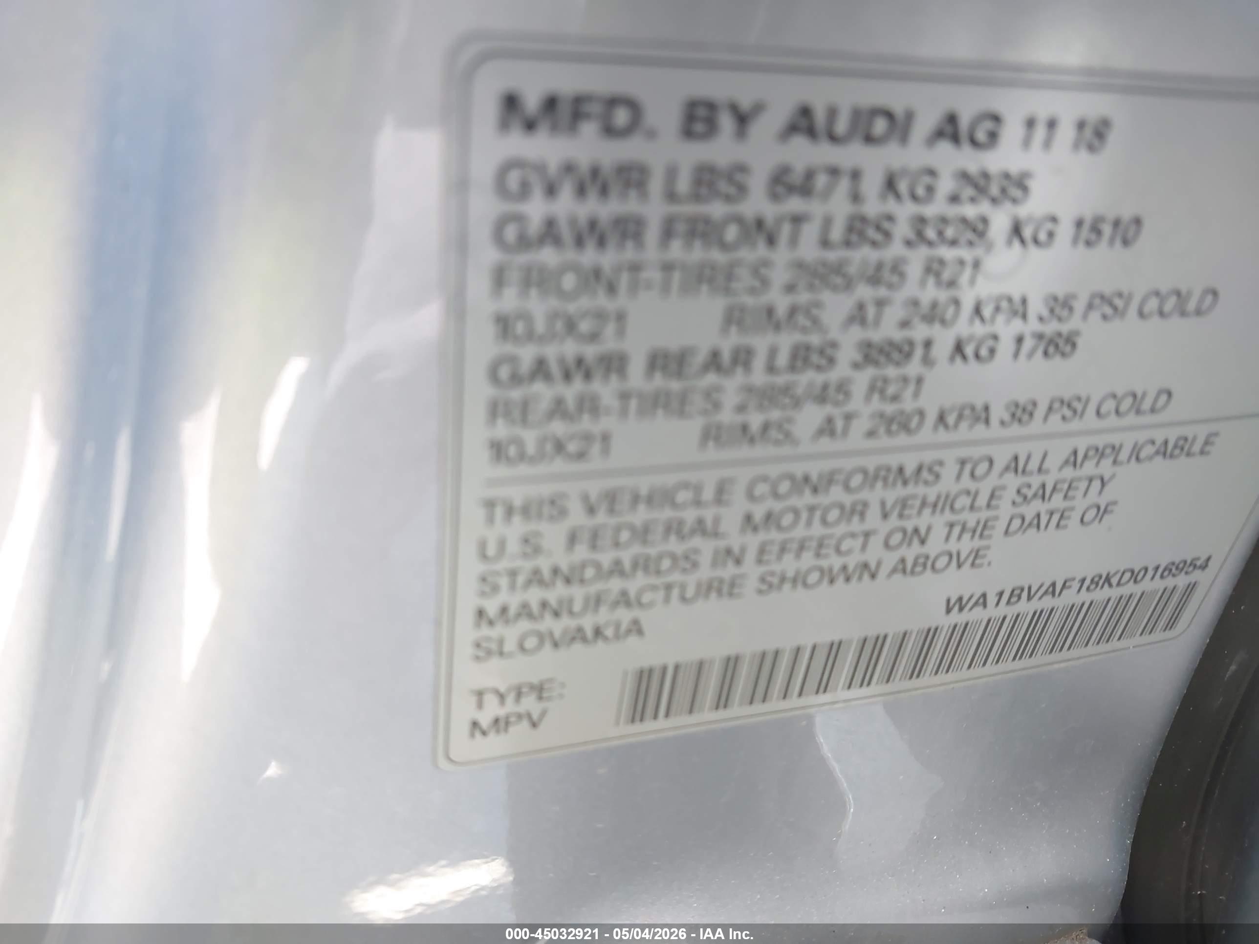 AUDI Q8 image 9
