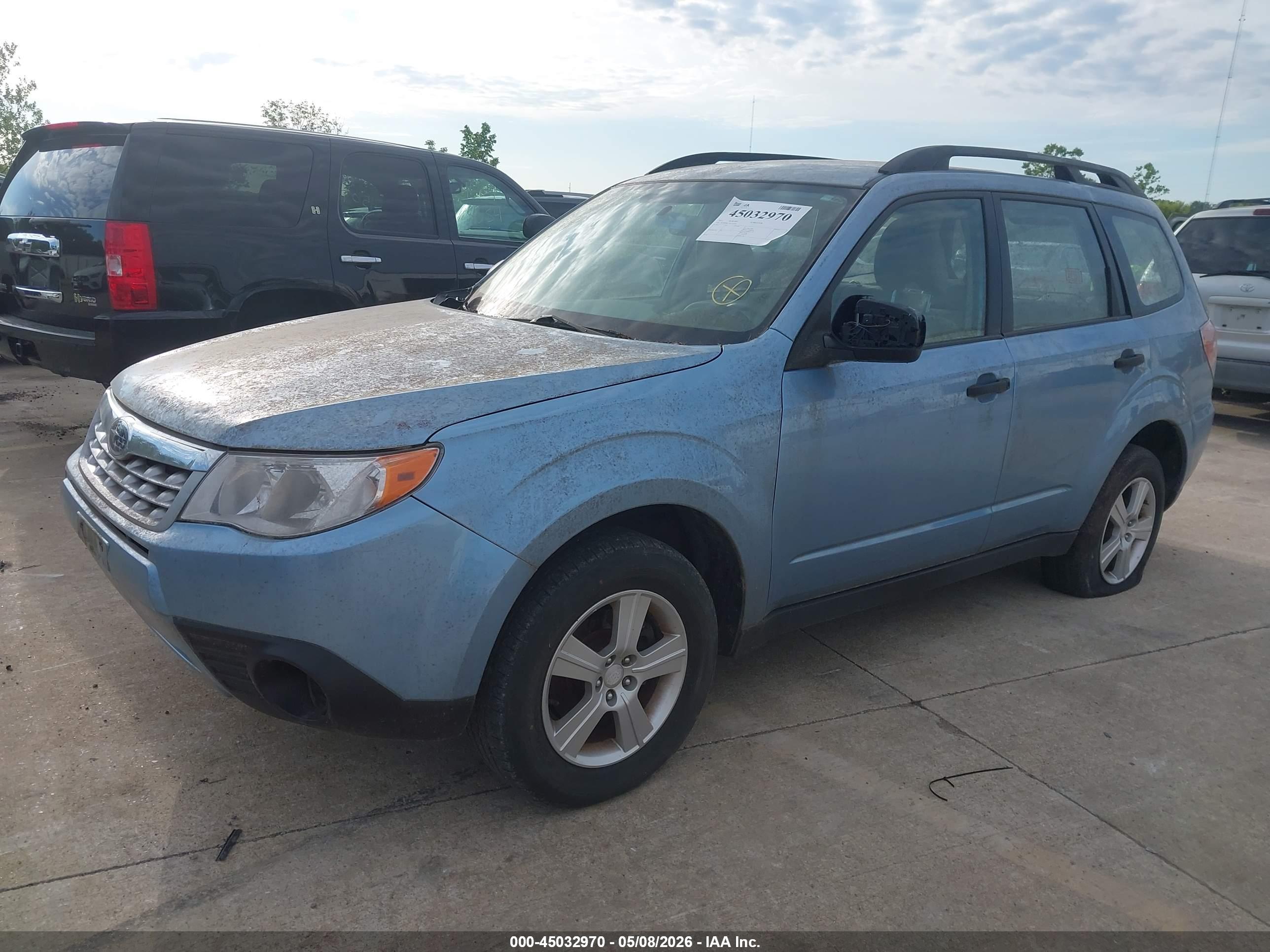 SUBARU FORESTER image 2