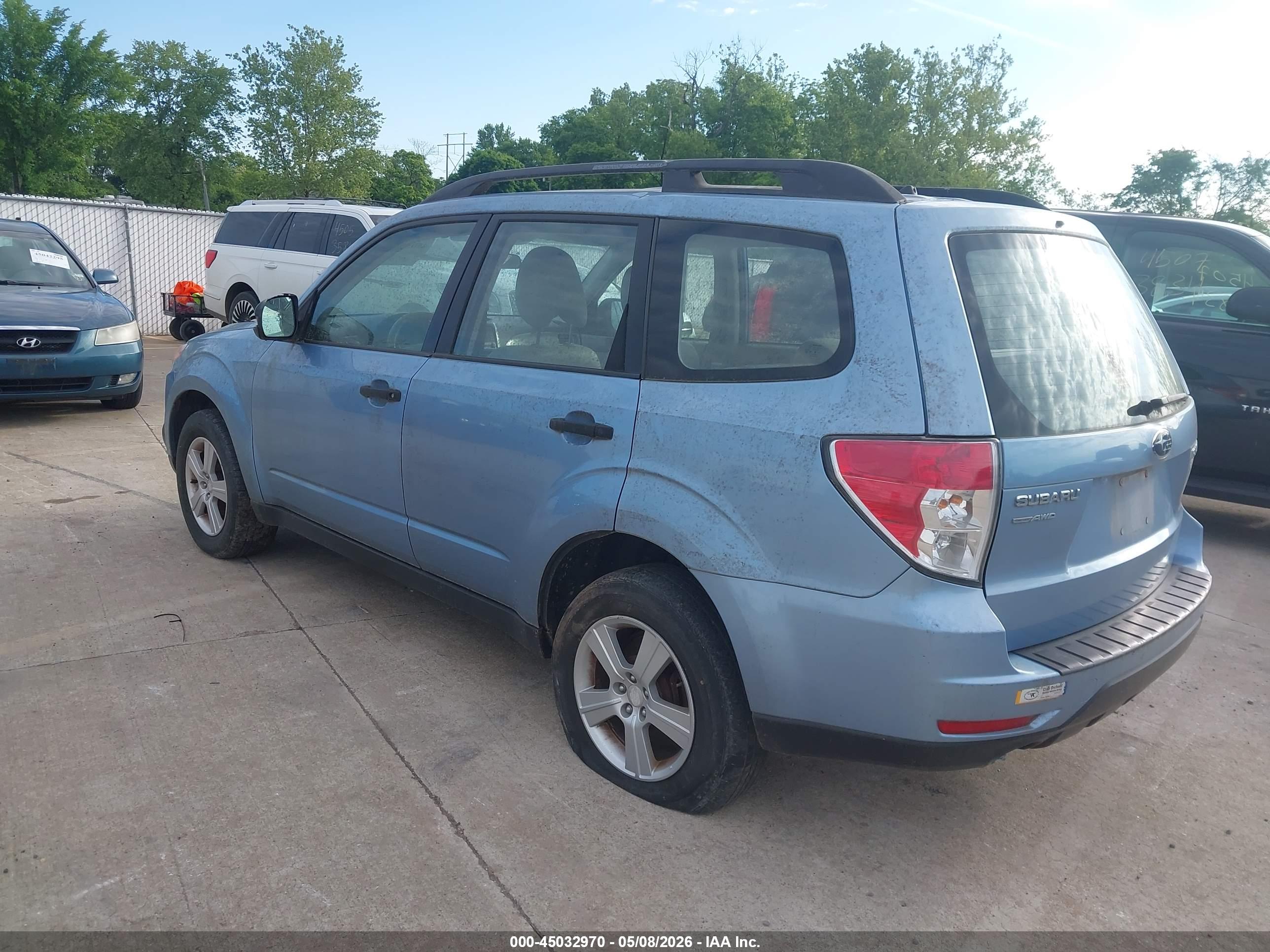 SUBARU FORESTER image 3