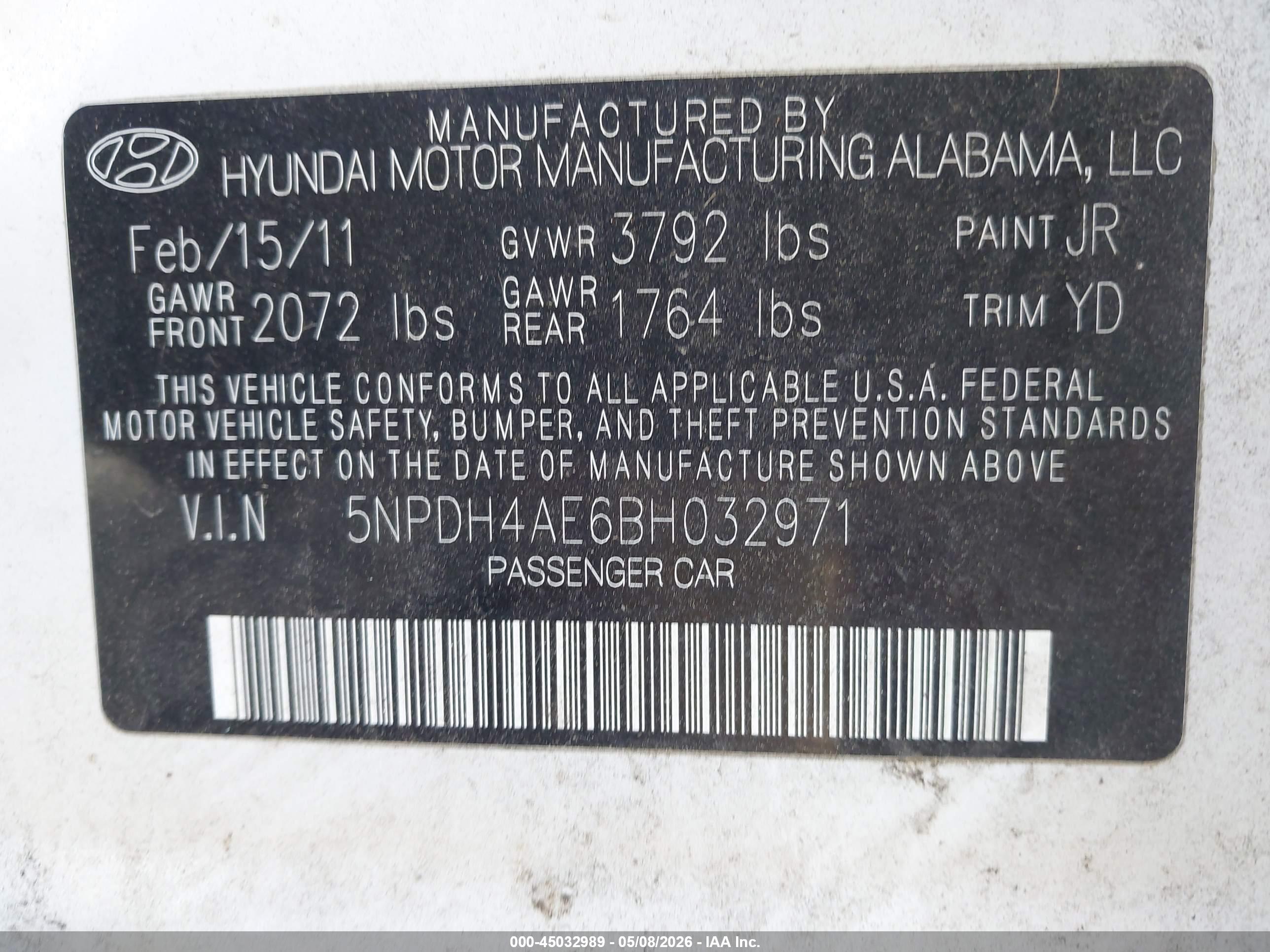 HYUNDAI ELANTRA image 9