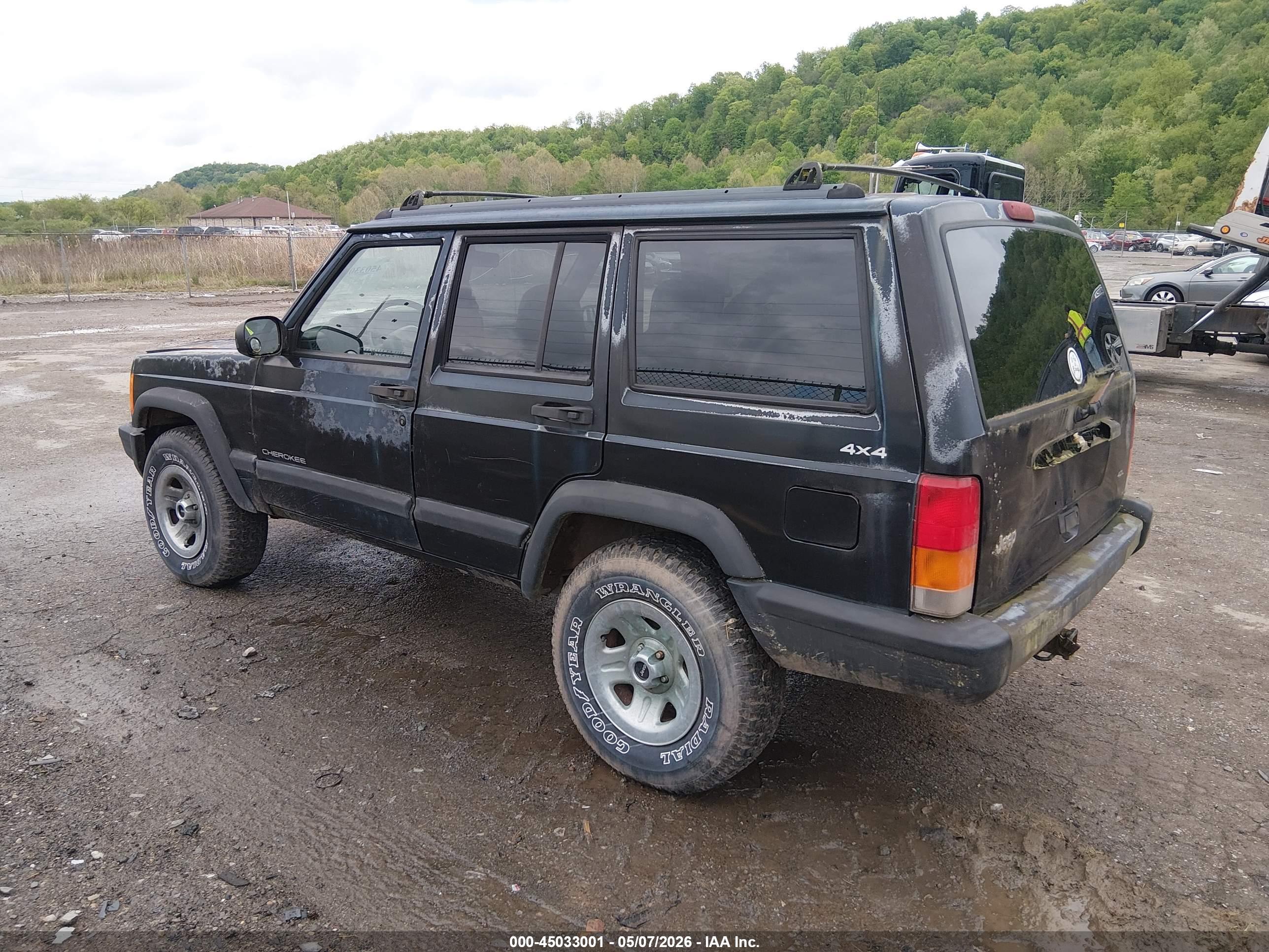 JEEP CHEROKEE image 3