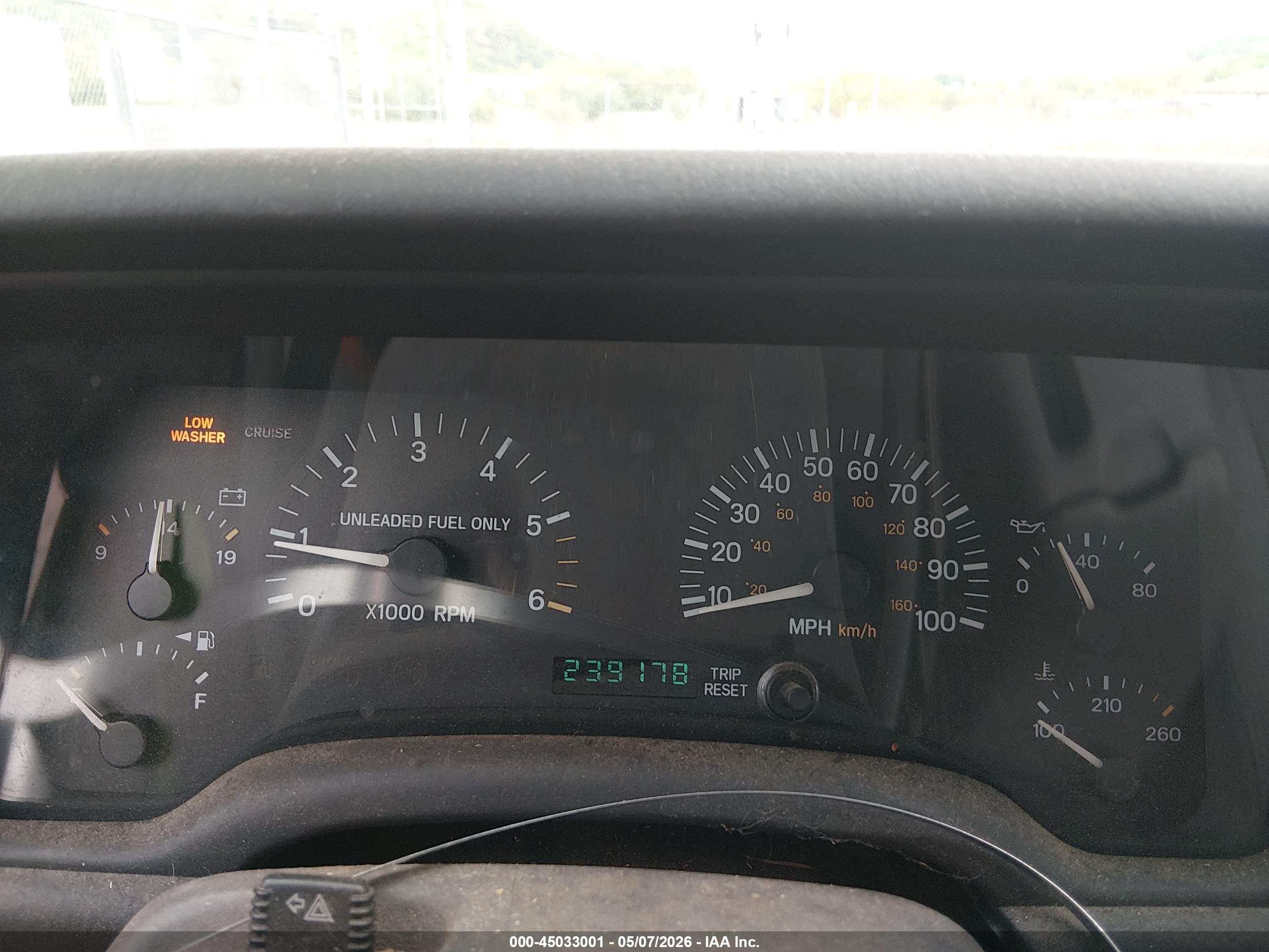 JEEP CHEROKEE image 7