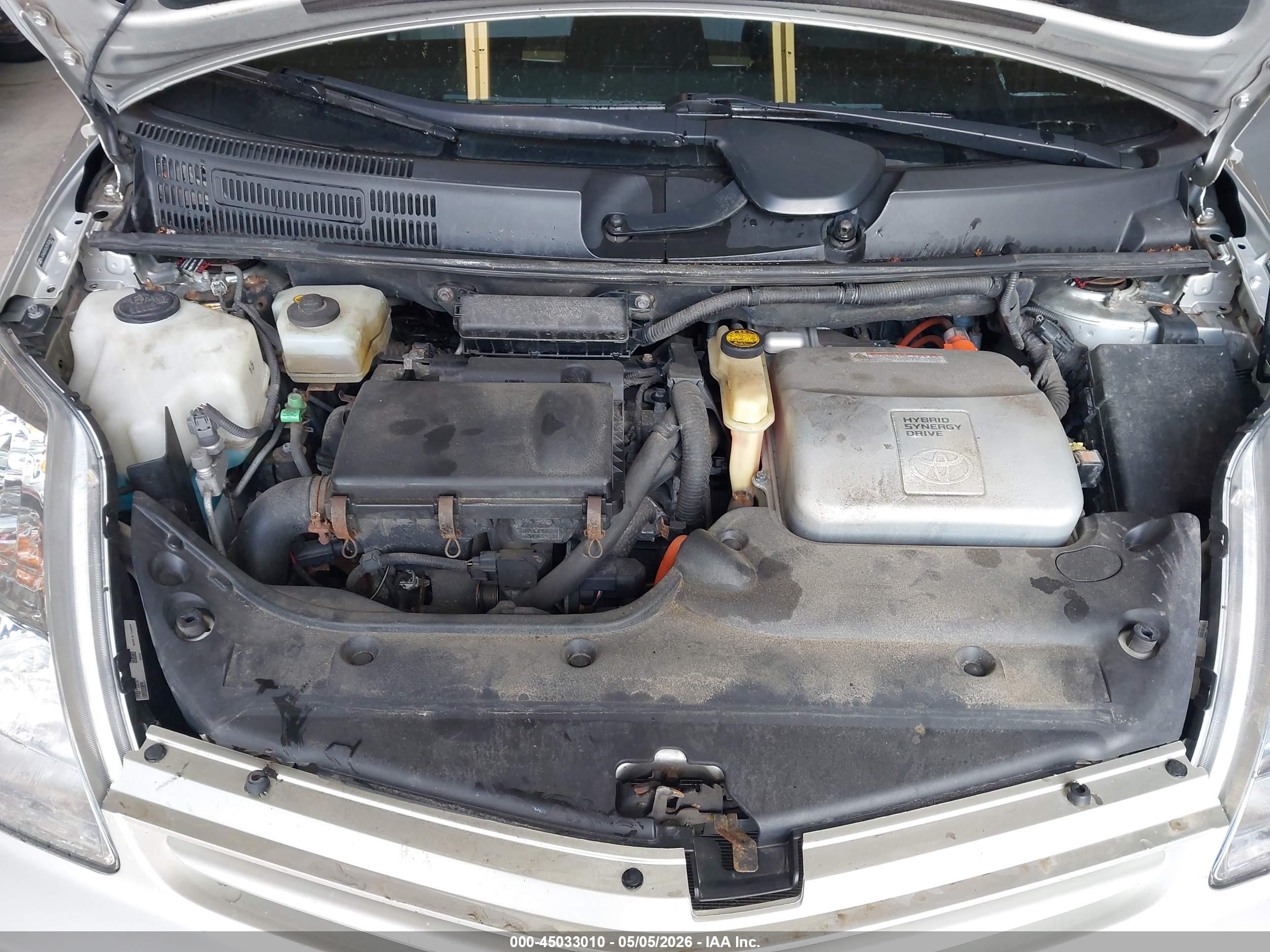 TOYOTA PRIUS image 10