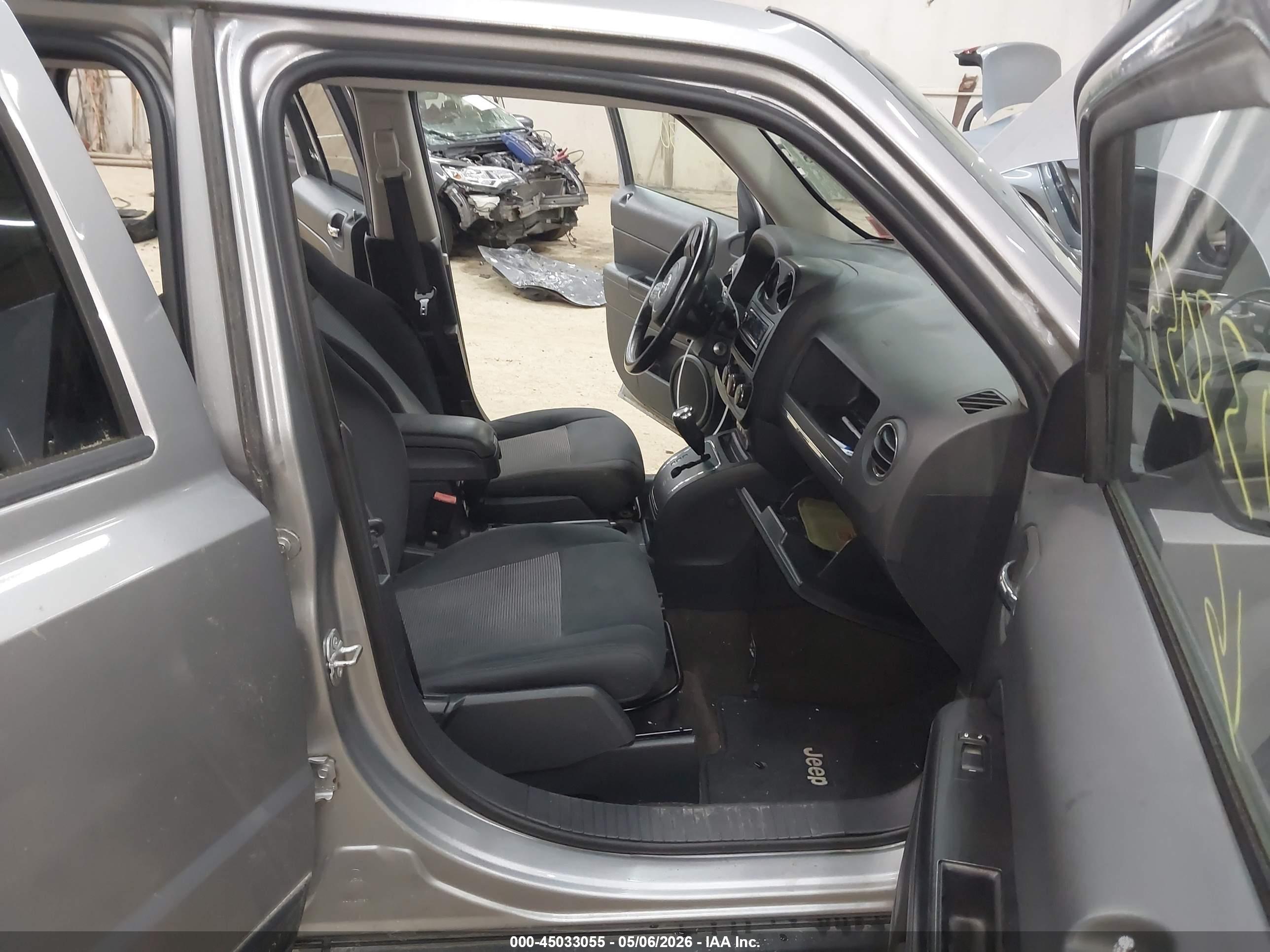 JEEP PATRIOT image 5