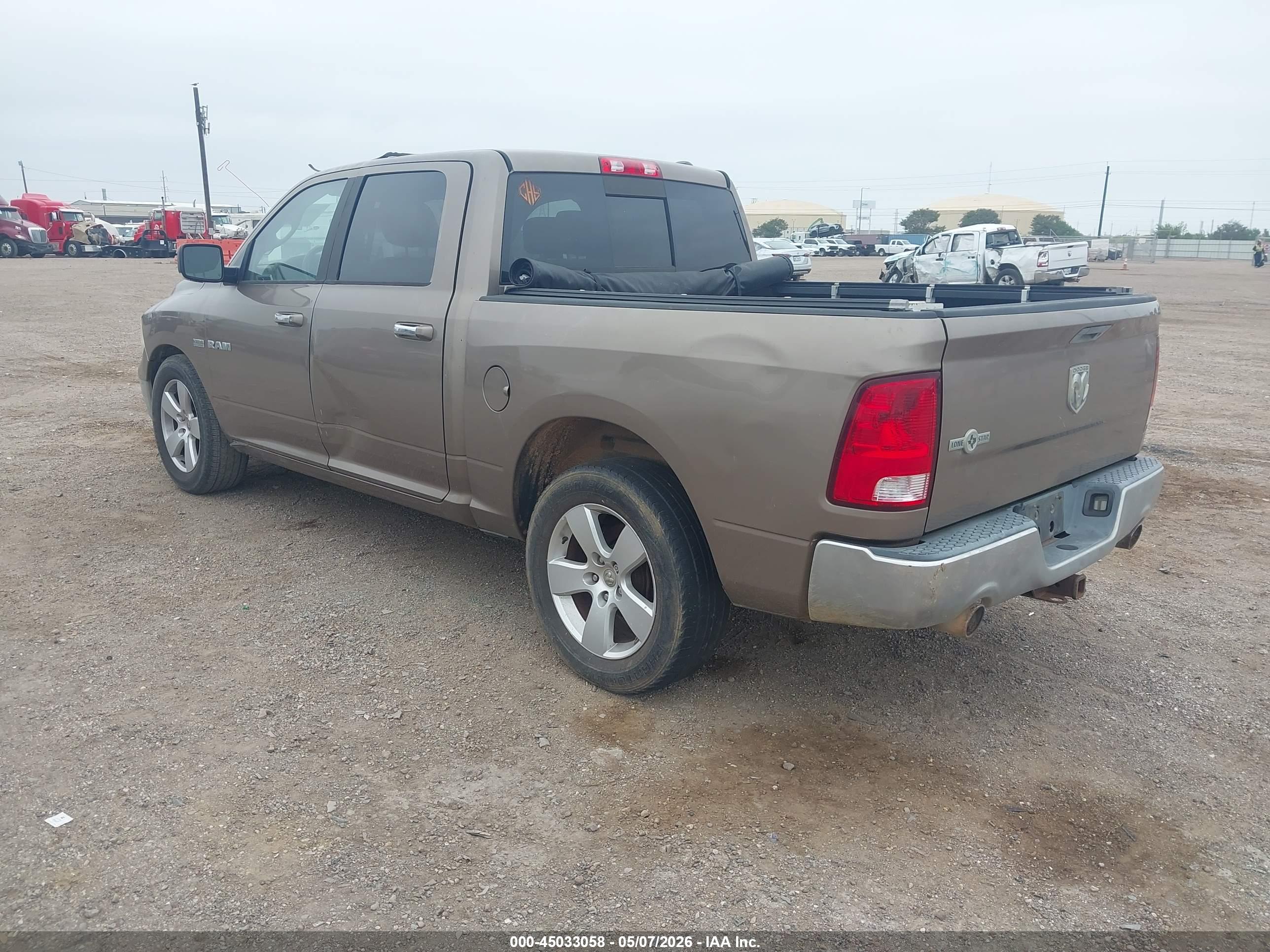 DODGE RAM image 3