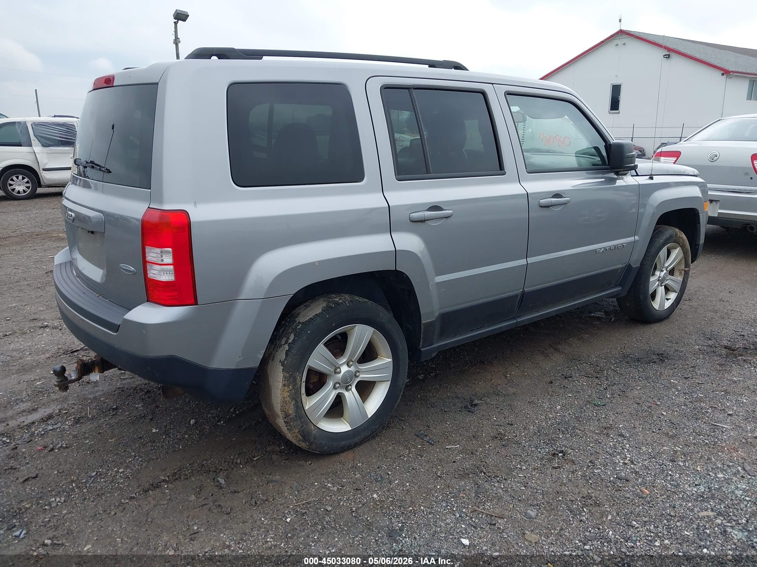 JEEP PATRIOT image 4