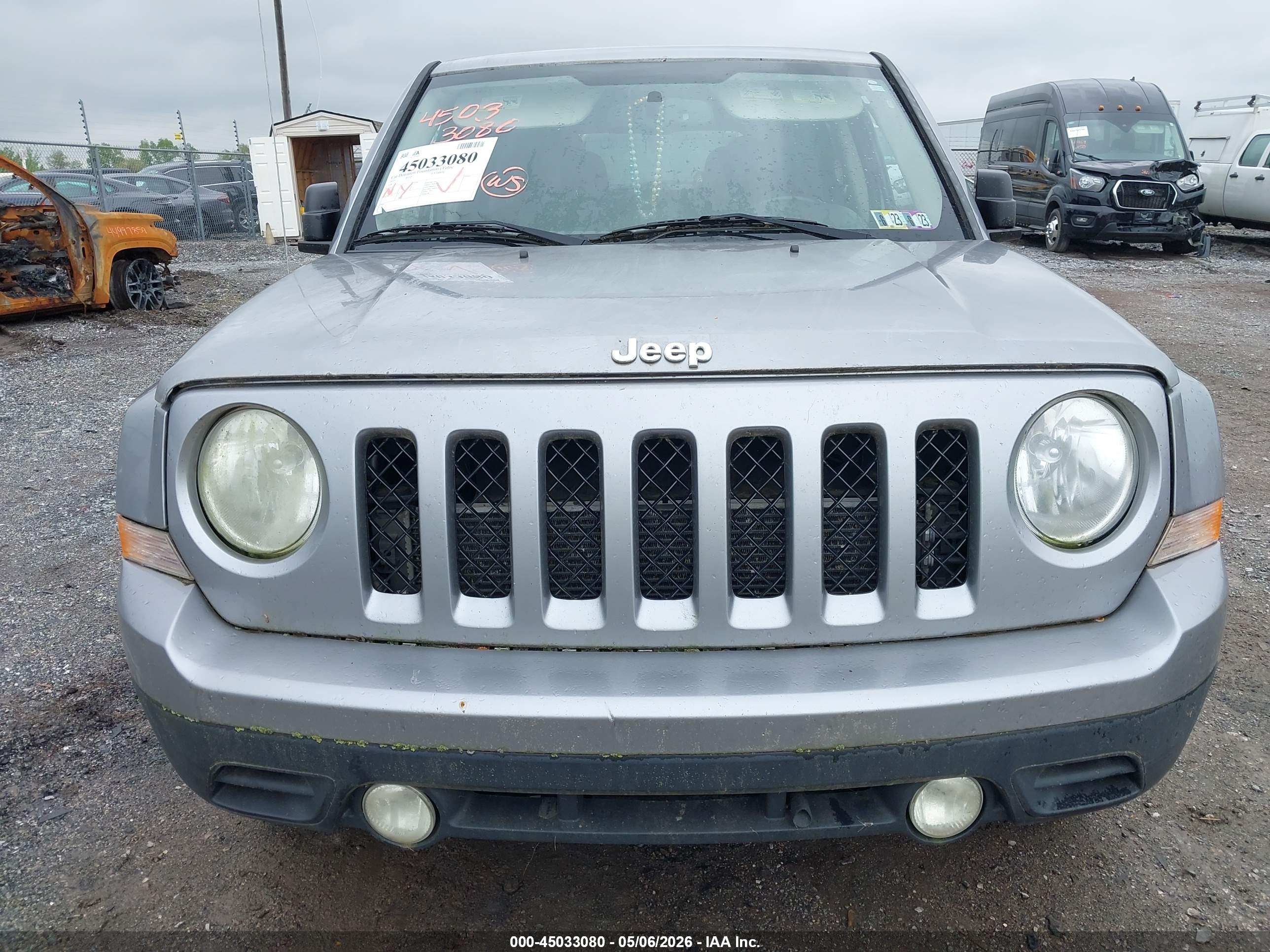 JEEP PATRIOT image 6