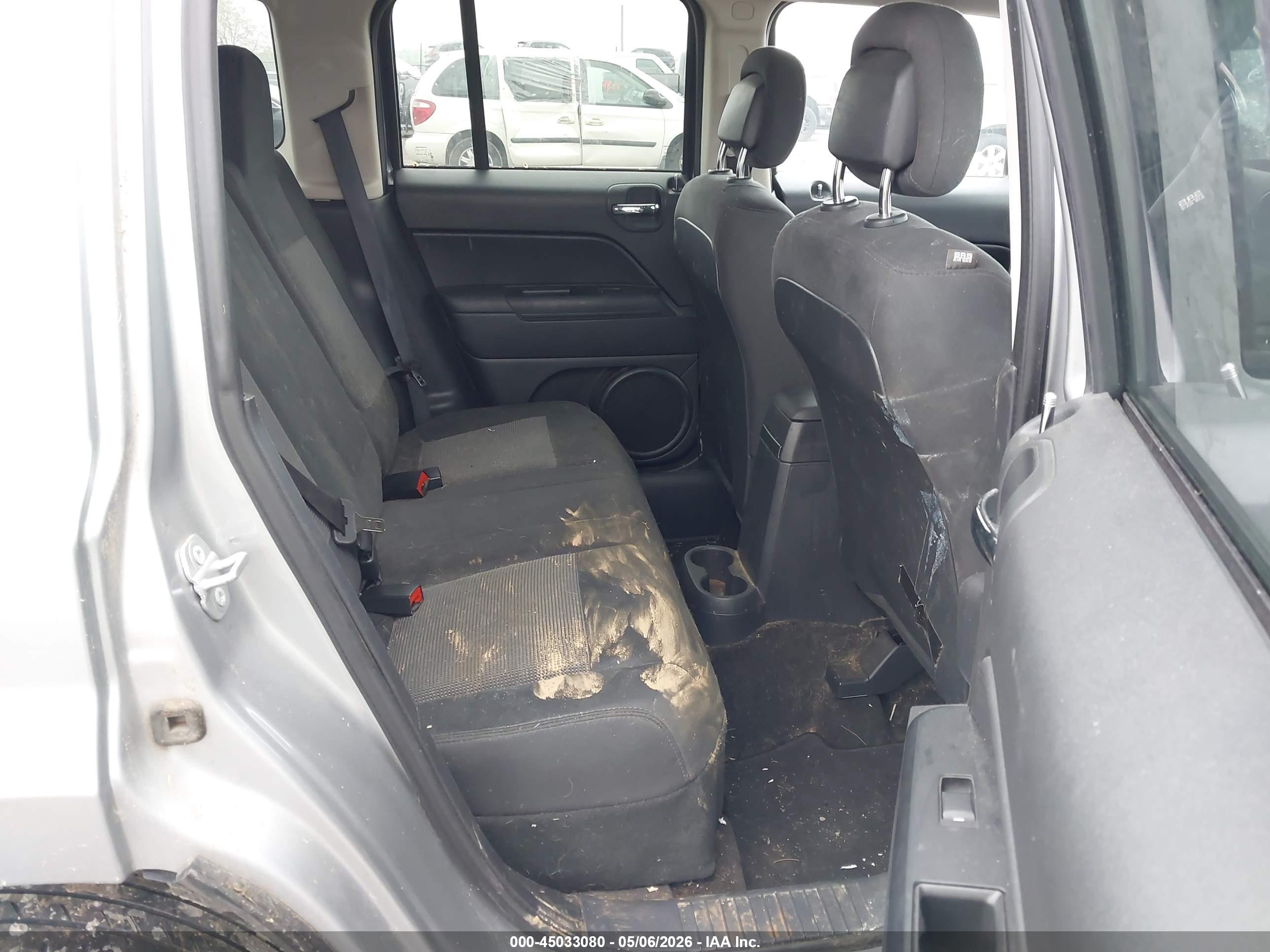 JEEP PATRIOT image 8