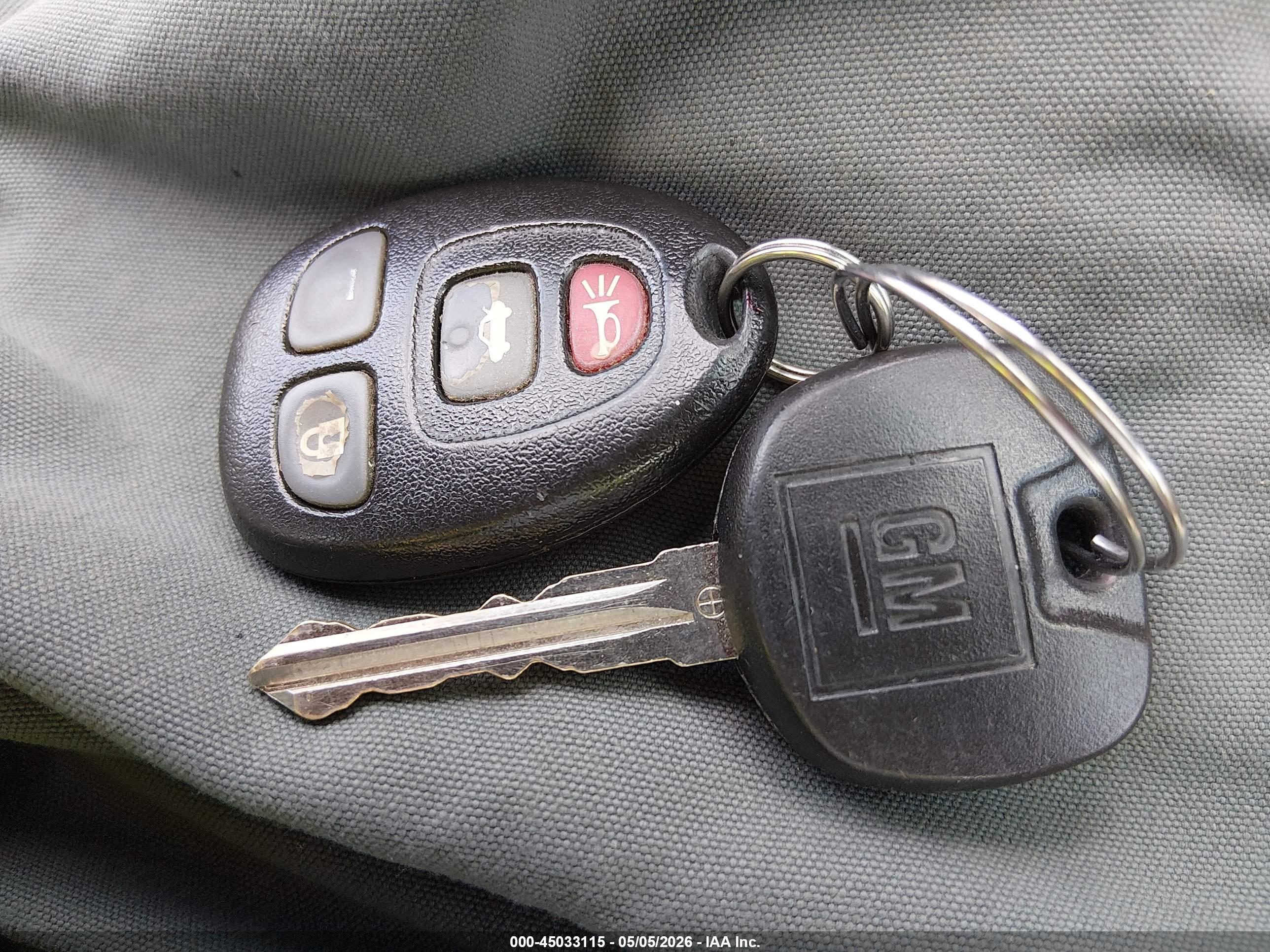 BUICK LUCERNE image 11