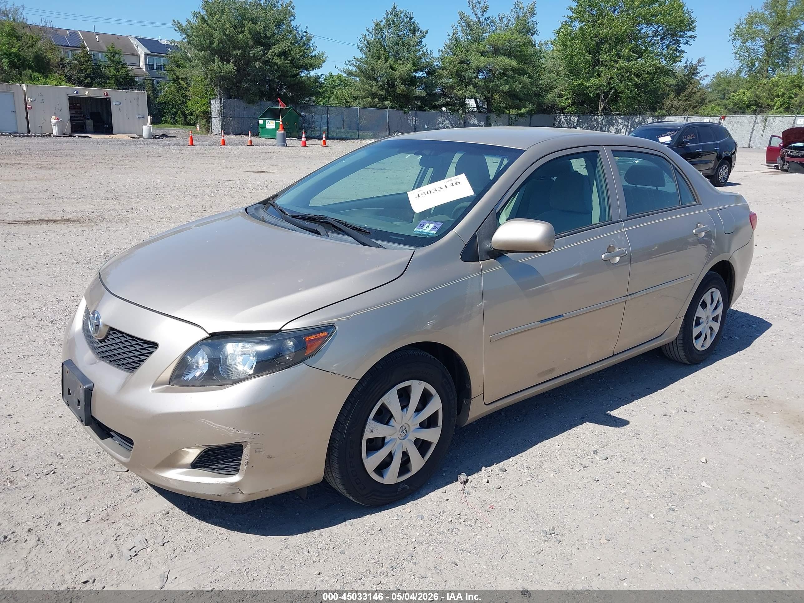 TOYOTA COROLLA image 2