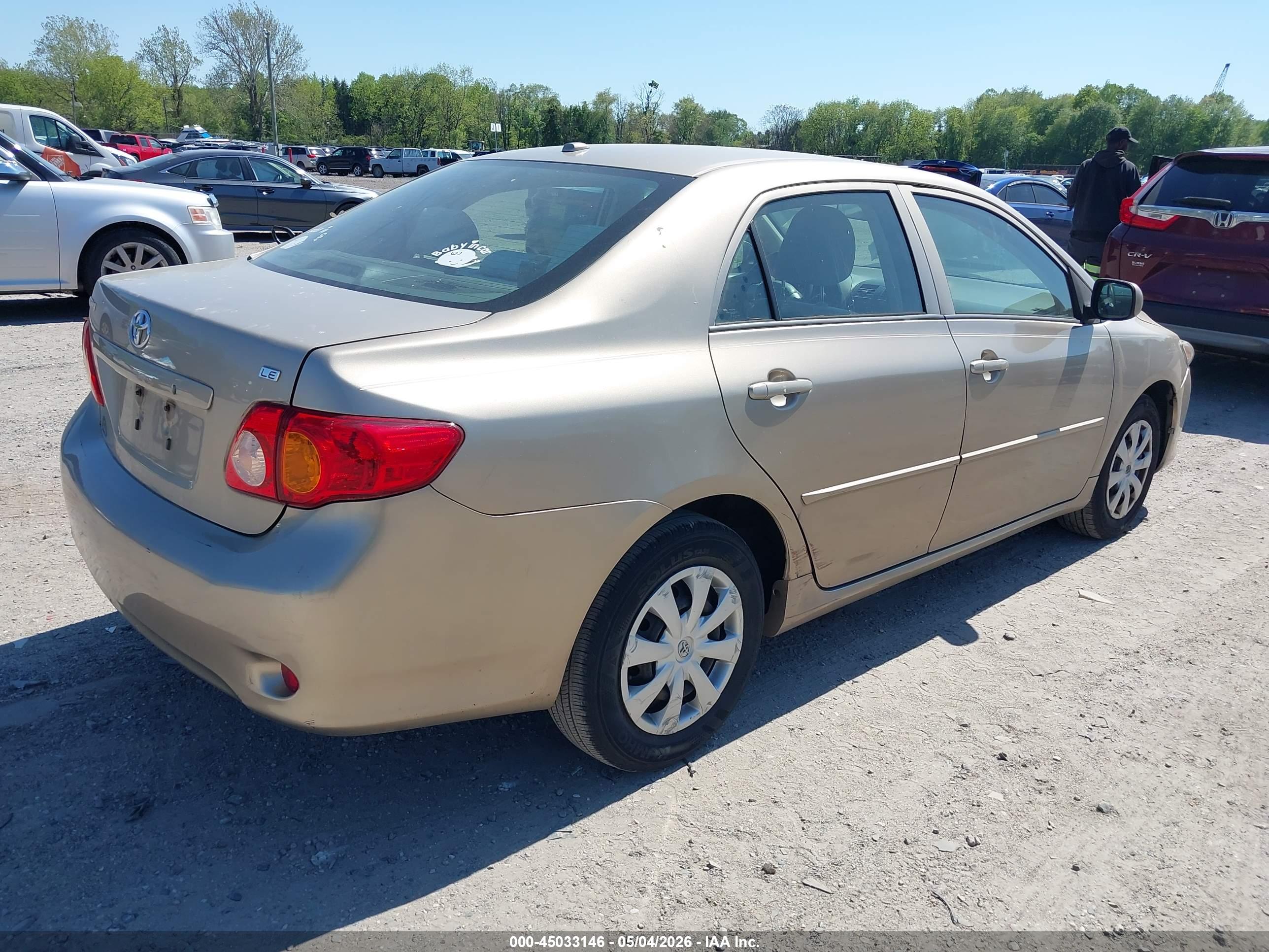 TOYOTA COROLLA image 4
