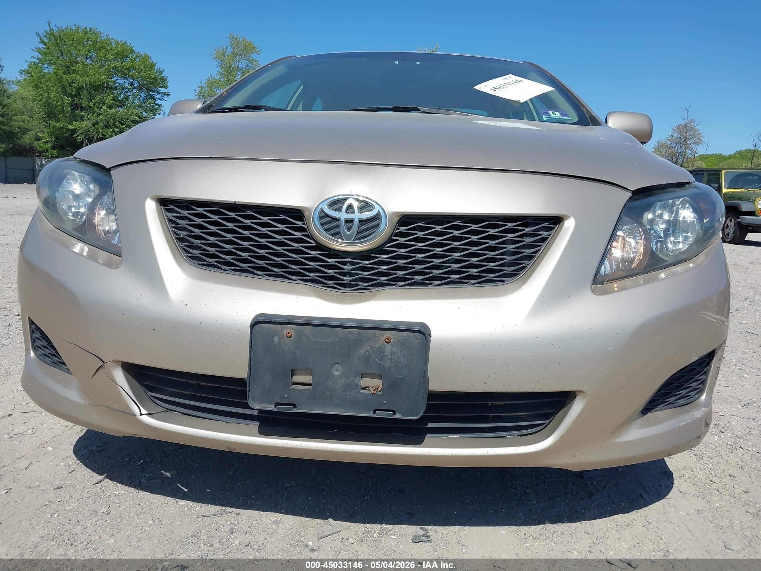 TOYOTA COROLLA image 6