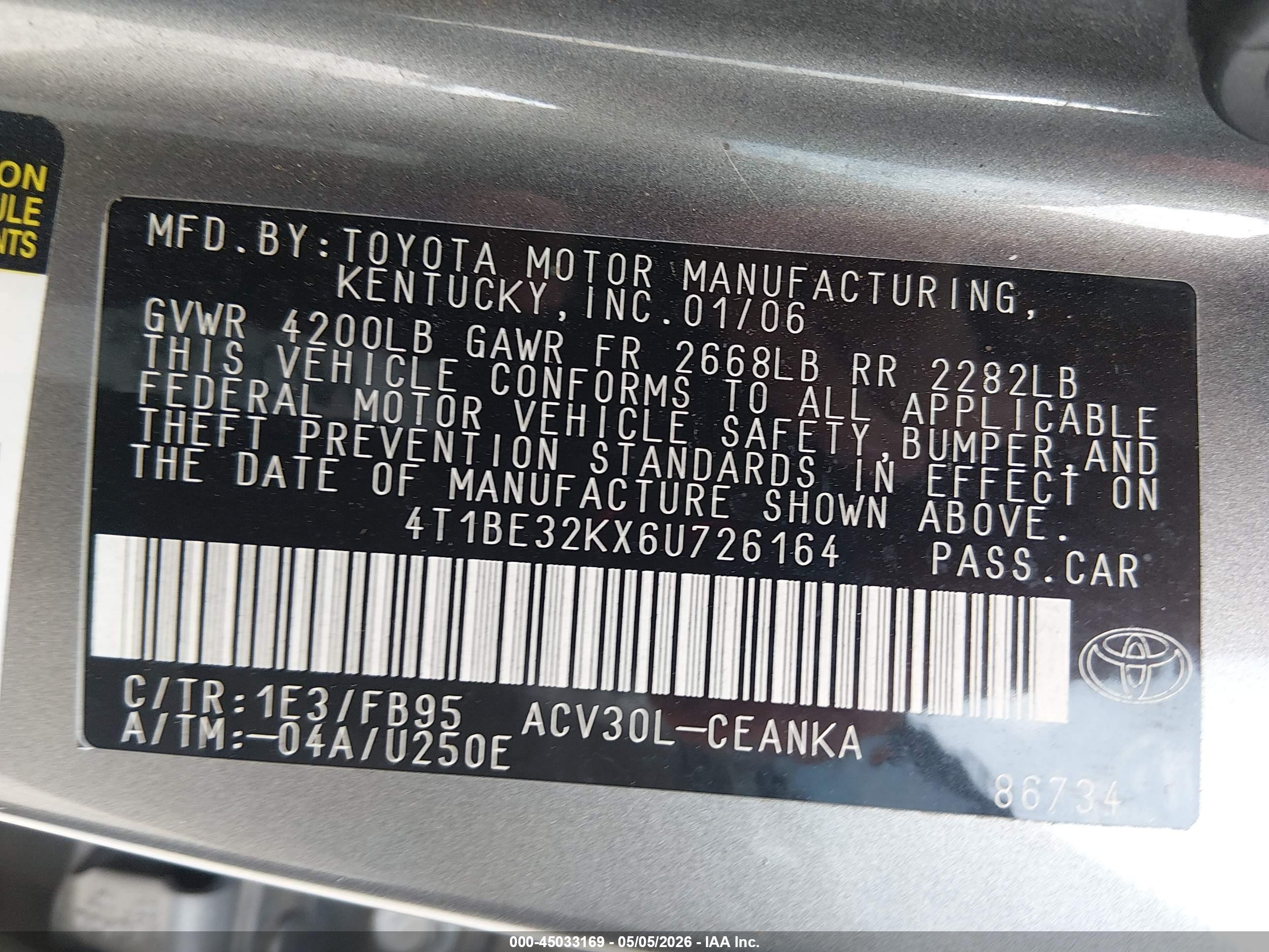 TOYOTA CAMRY image 9