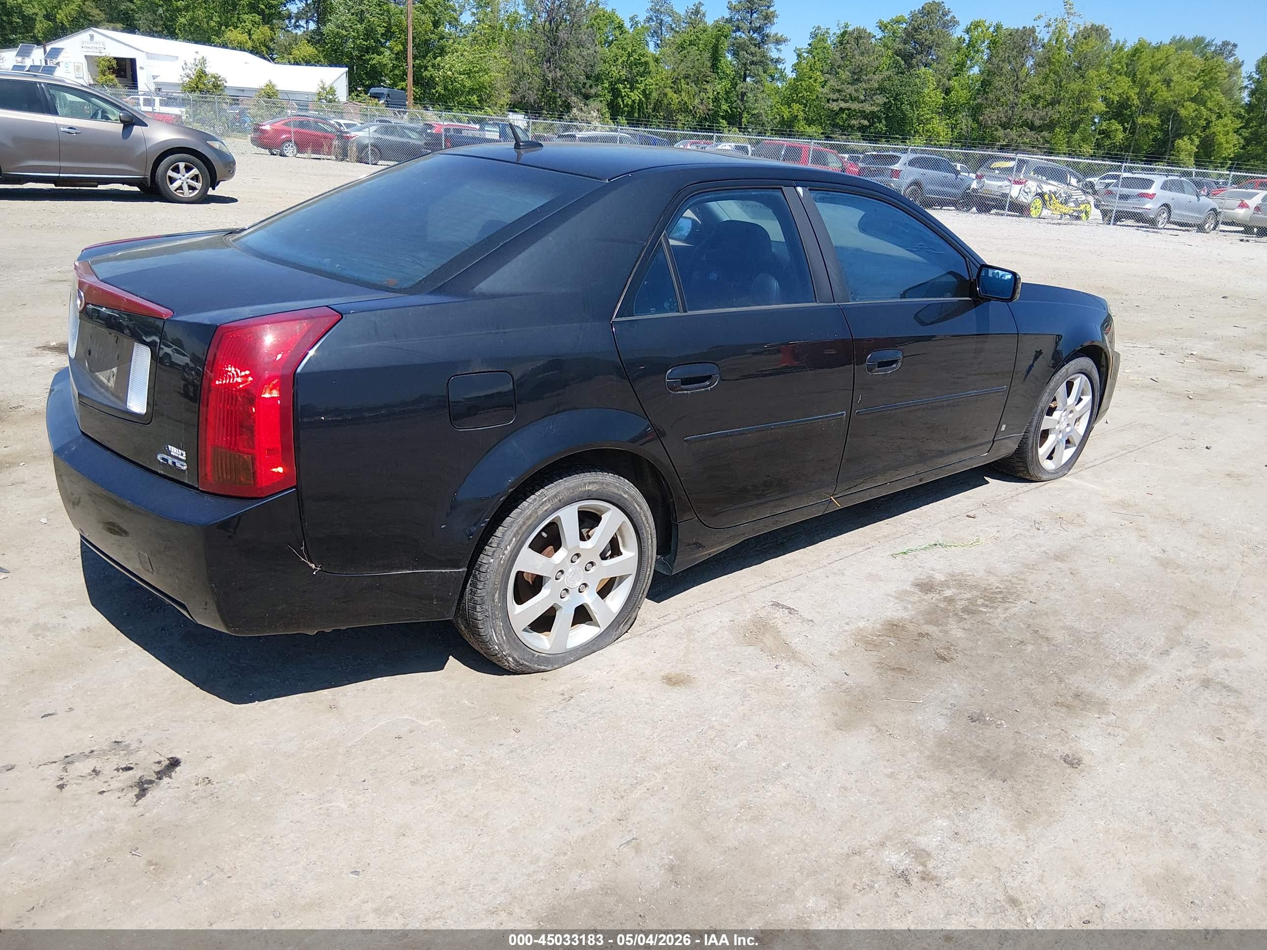 CADILLAC CTS image 4