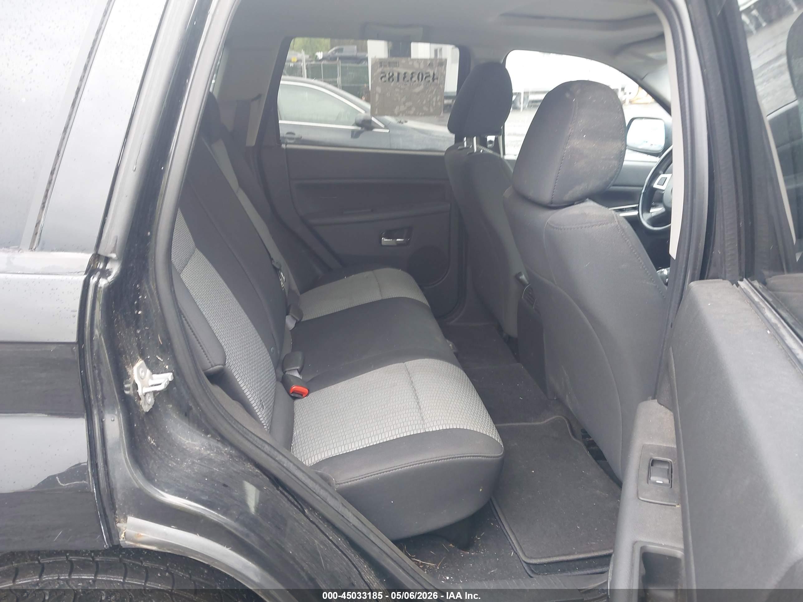 JEEP GRAND image 8