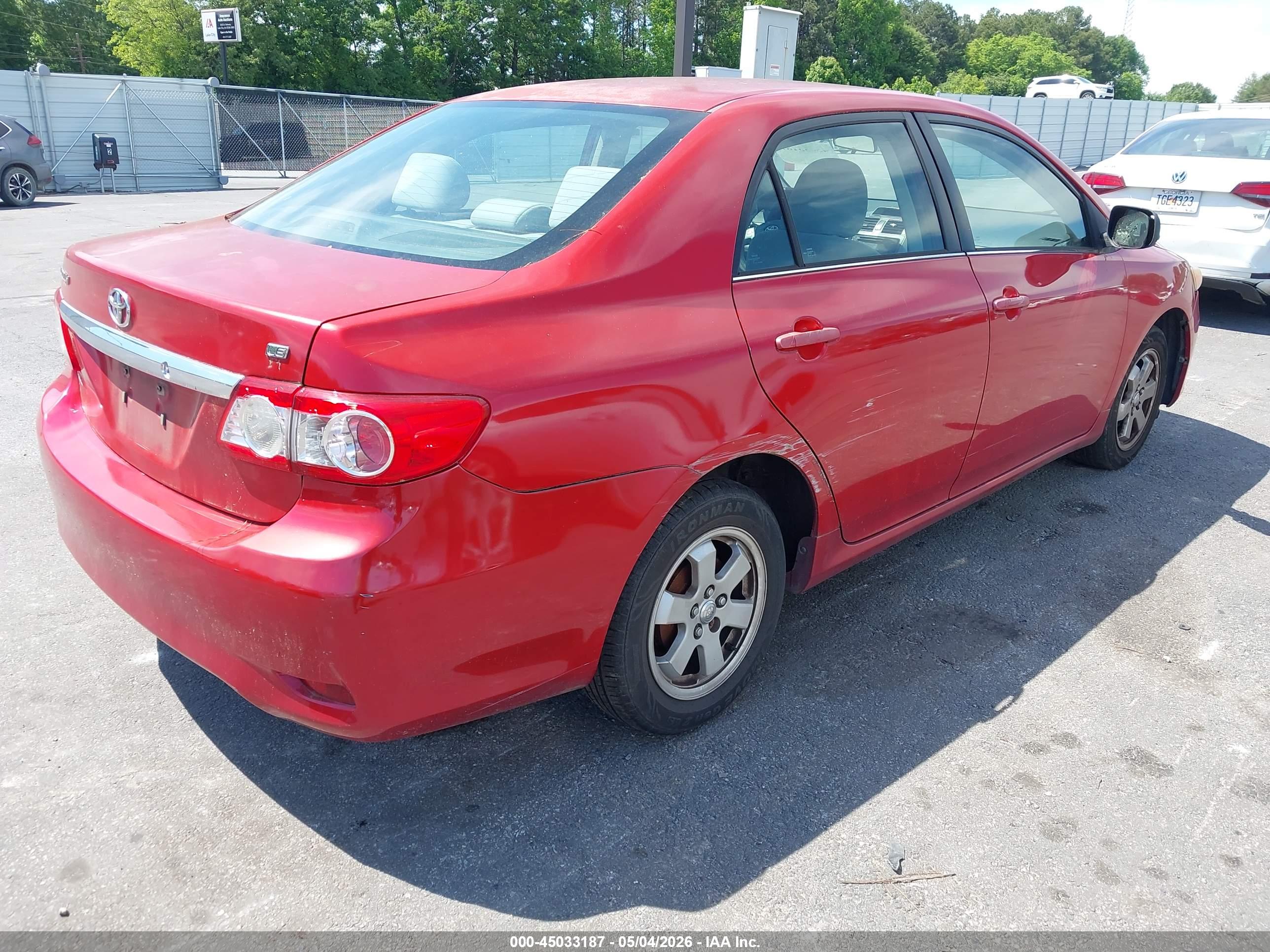 TOYOTA COROLLA image 4