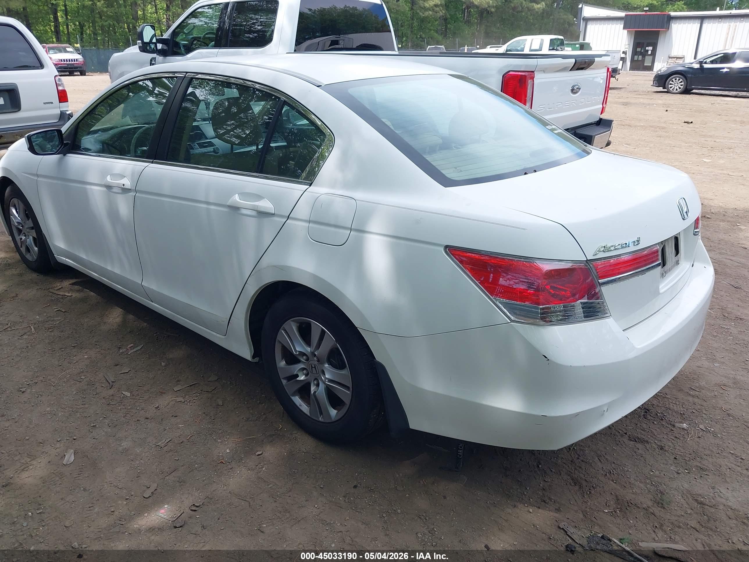 HONDA ACCORD image 3