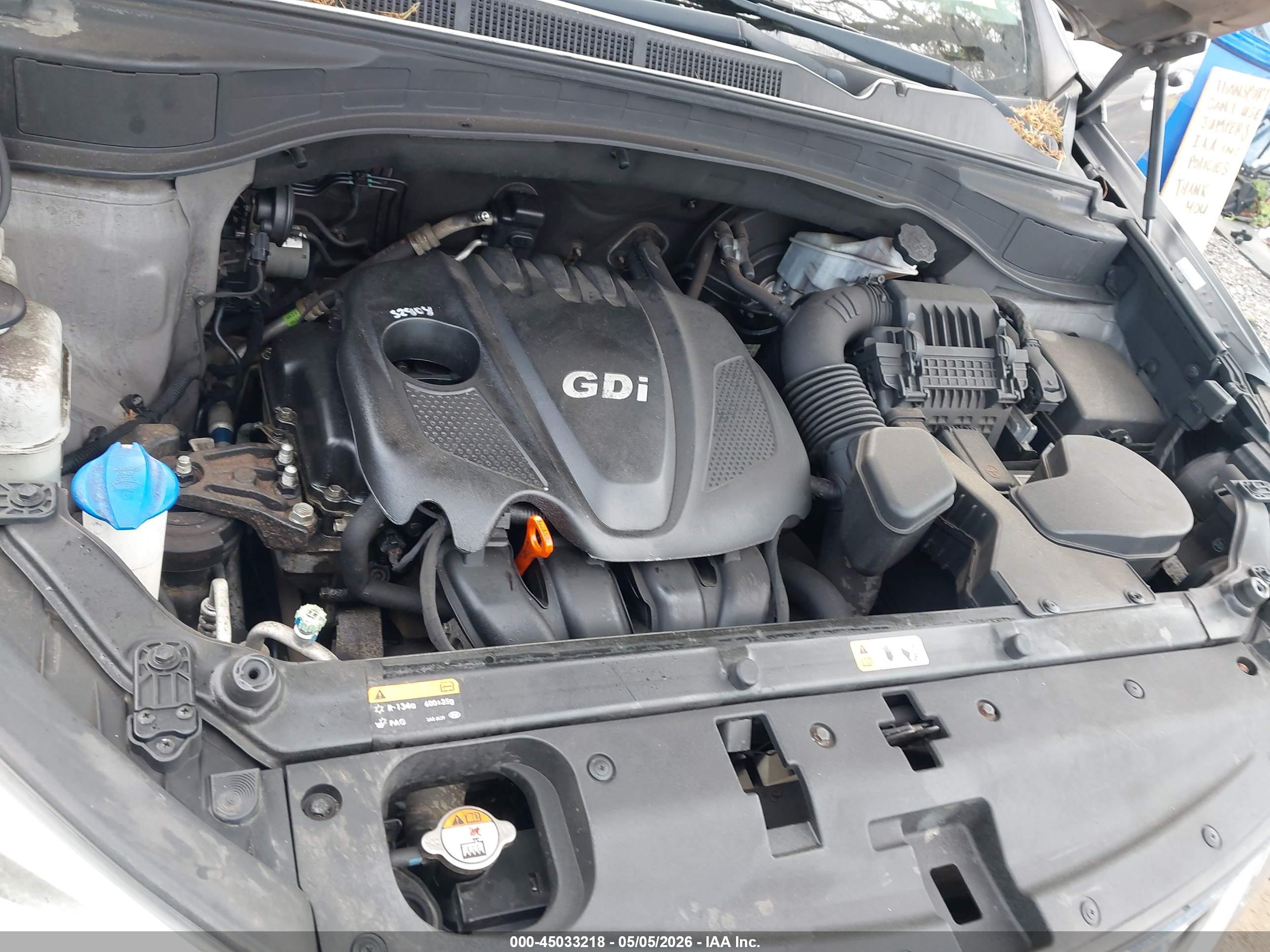 HYUNDAI SANTA image 10