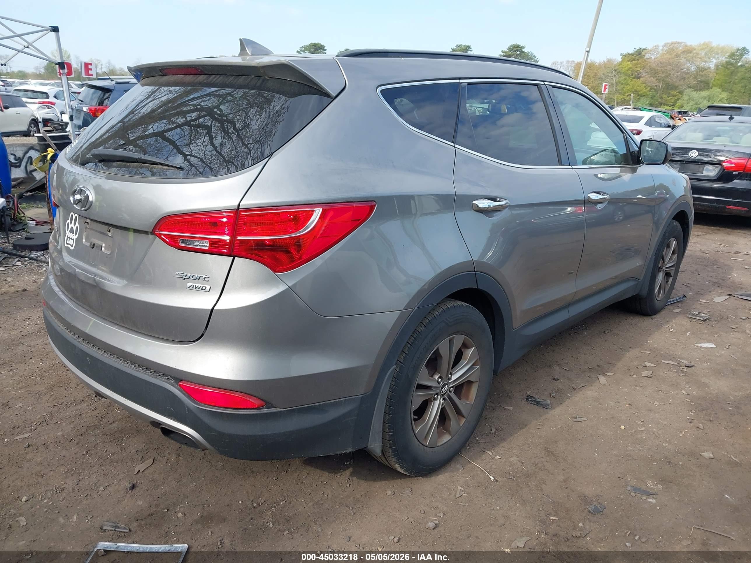 HYUNDAI SANTA image 4