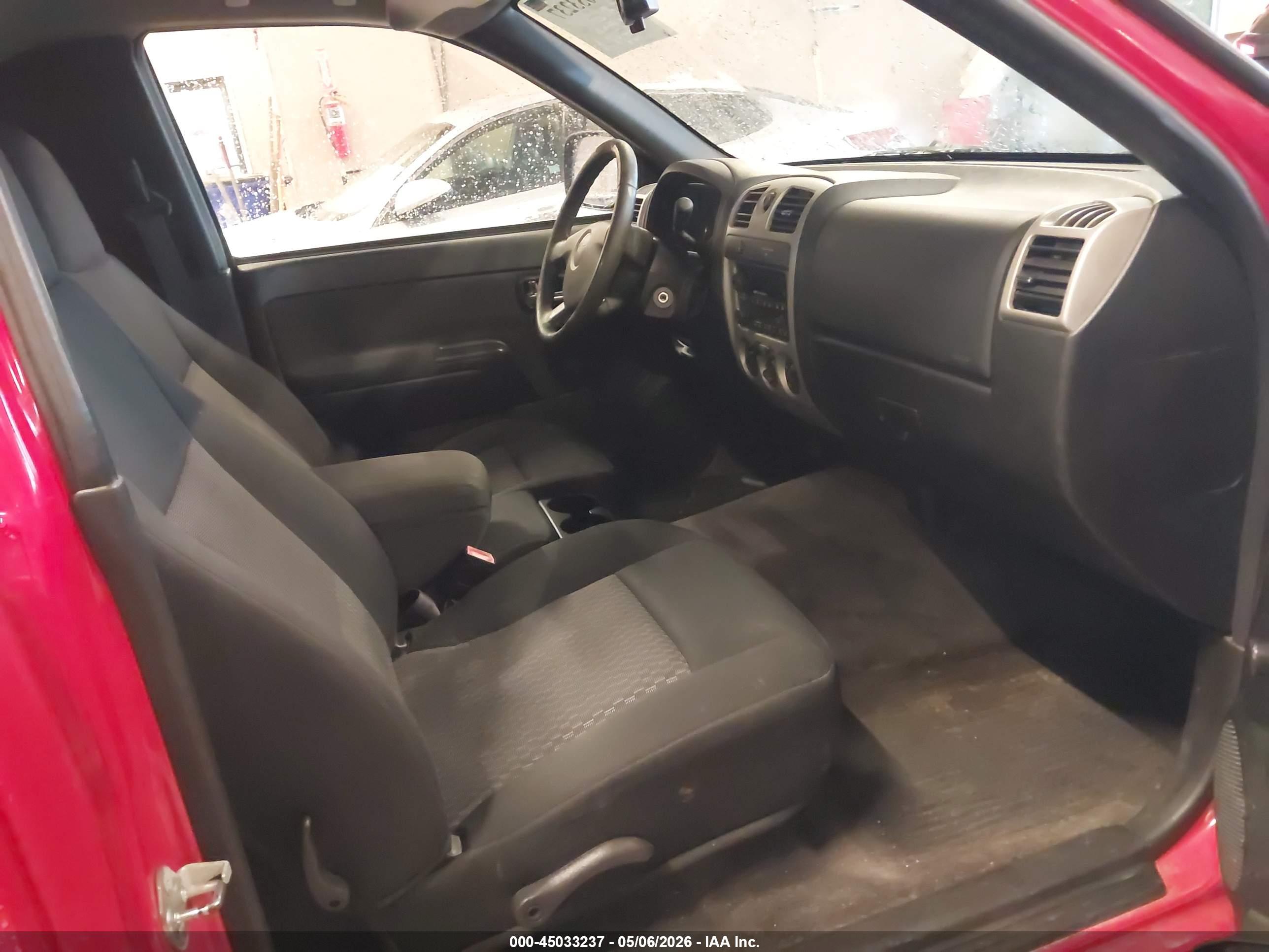 CHEVROLET COLORADO image 5