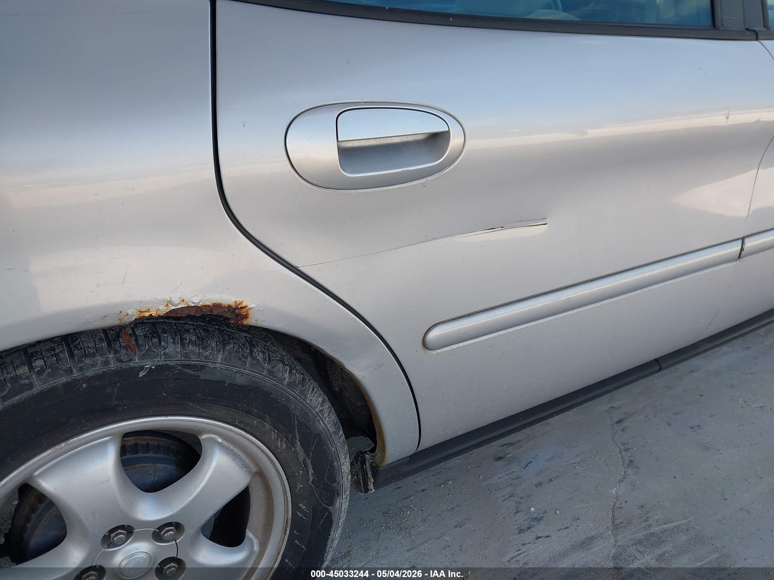 FORD TAURUS image 6