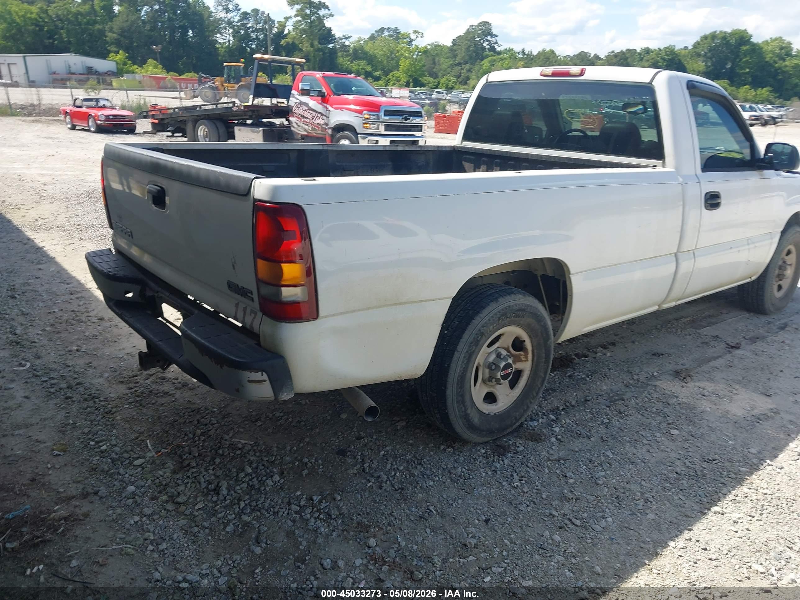 GMC SIERRA image 4