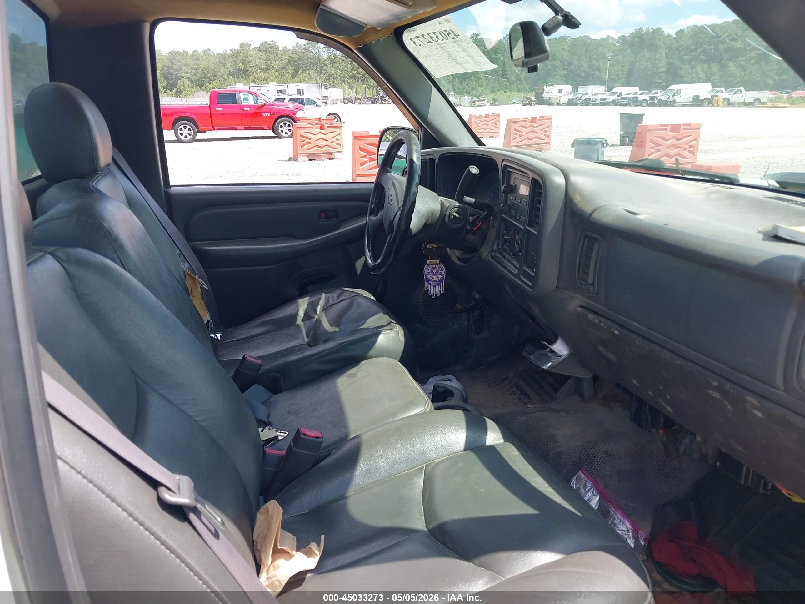 GMC SIERRA image 5