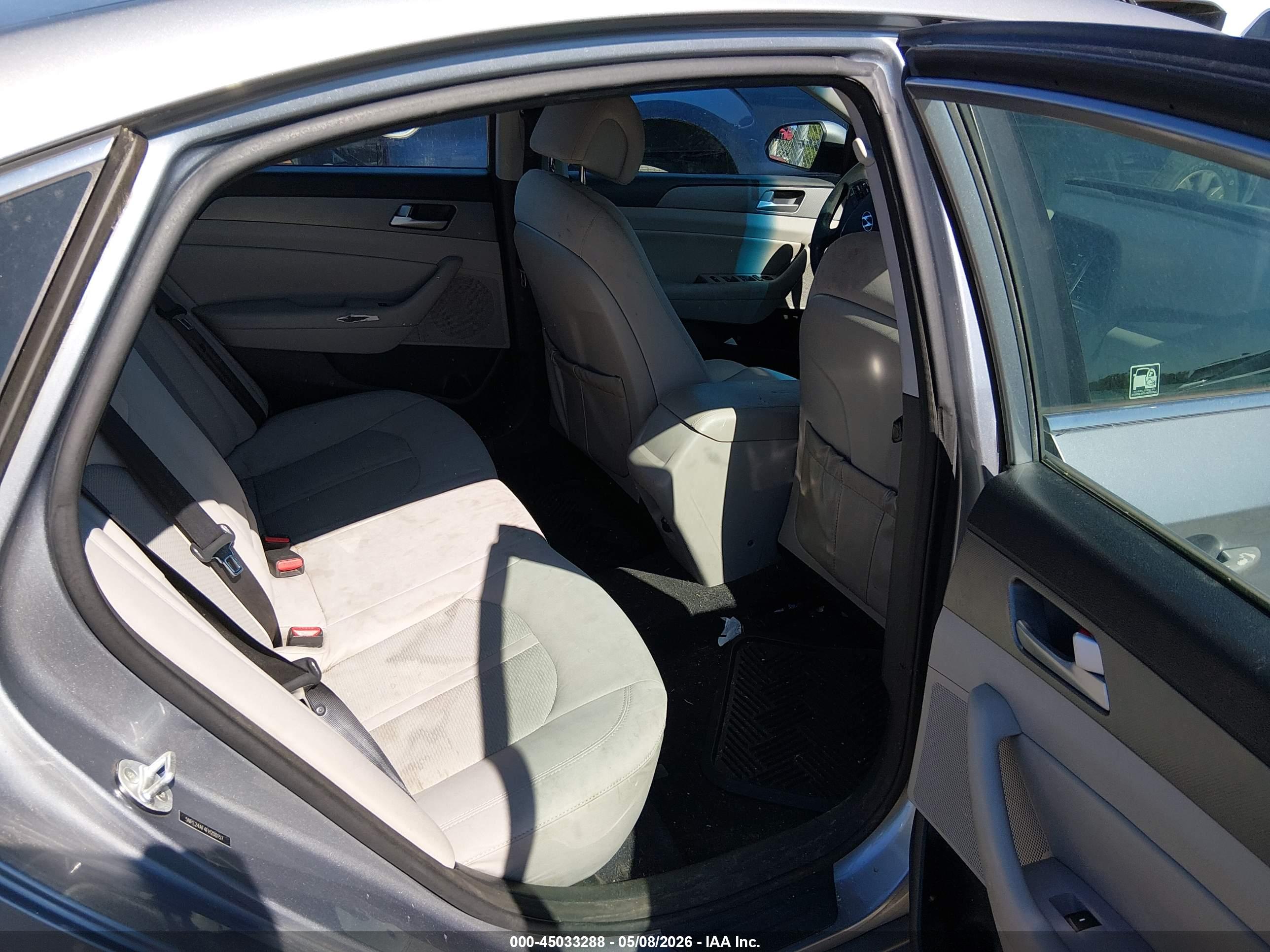 HYUNDAI SONATA image 8